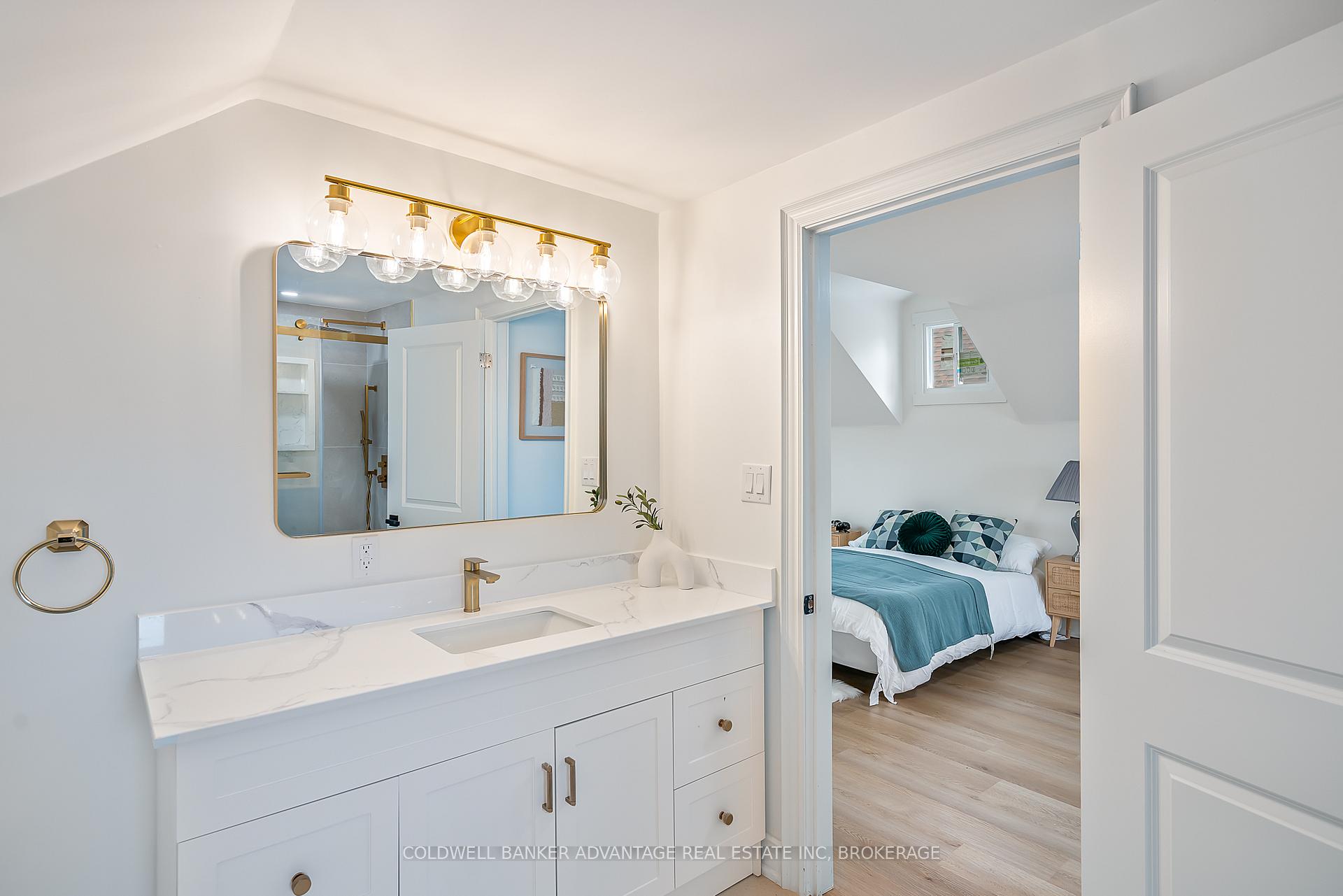 Photo 27 of 13 Pinecrest Avenue, St. Catharines, Burleigh Hill — HOMEH