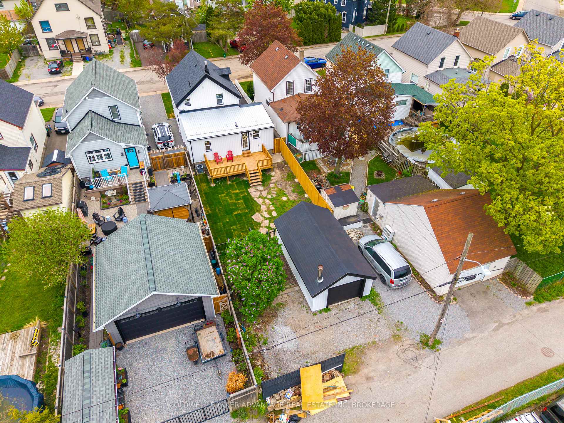 Photo 35 of 13 Pinecrest Avenue, St. Catharines, Burleigh Hill — HOMEH