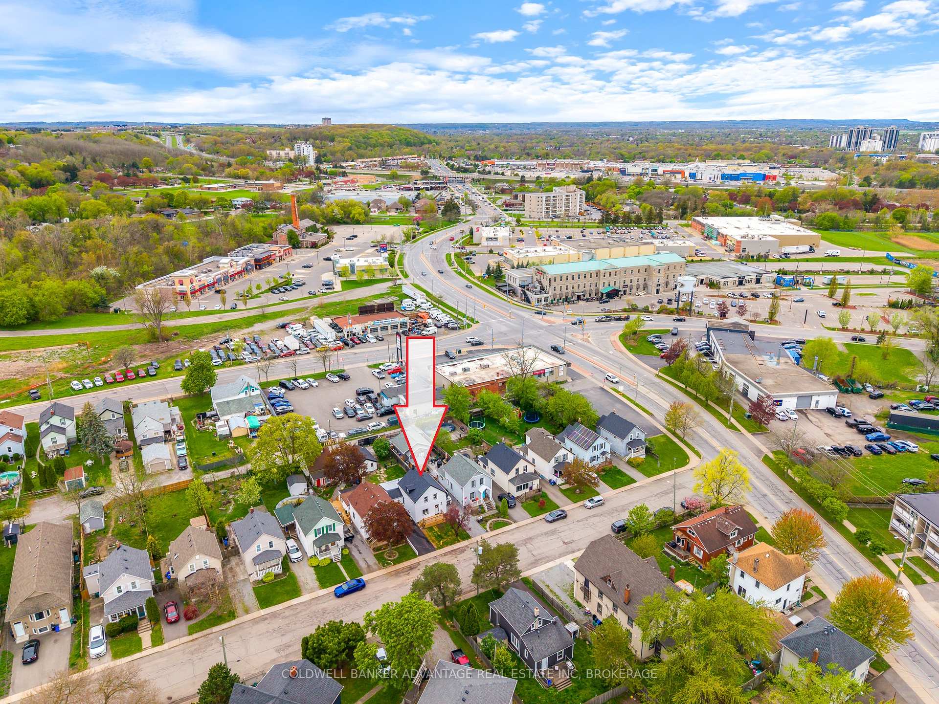 Photo 16 of 13 Pinecrest Avenue, St. Catharines, Burleigh Hill — HOMEH