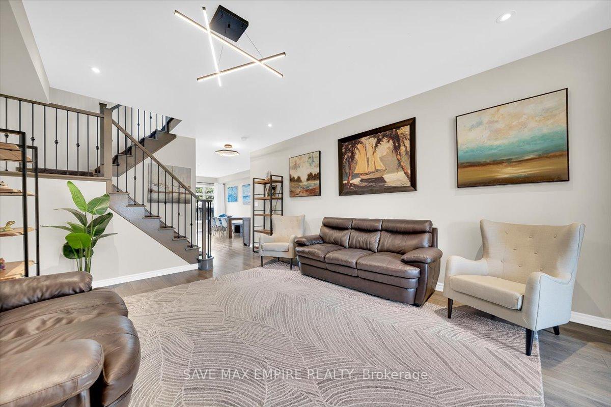 Photo 9 of 235 Fellowes Crescent, Hamilton, Waterdown — HOMEH