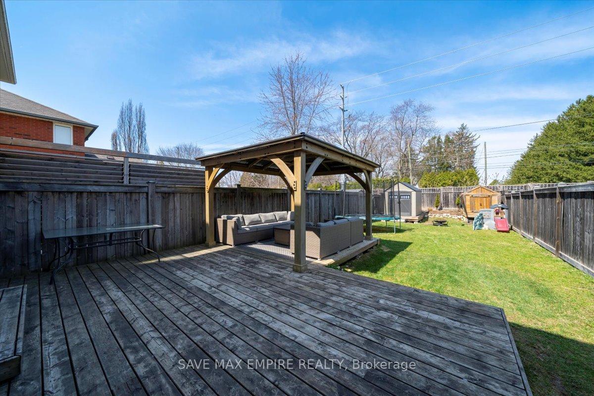 Photo 30 of 235 Fellowes Crescent, Hamilton, Waterdown — HOMEH