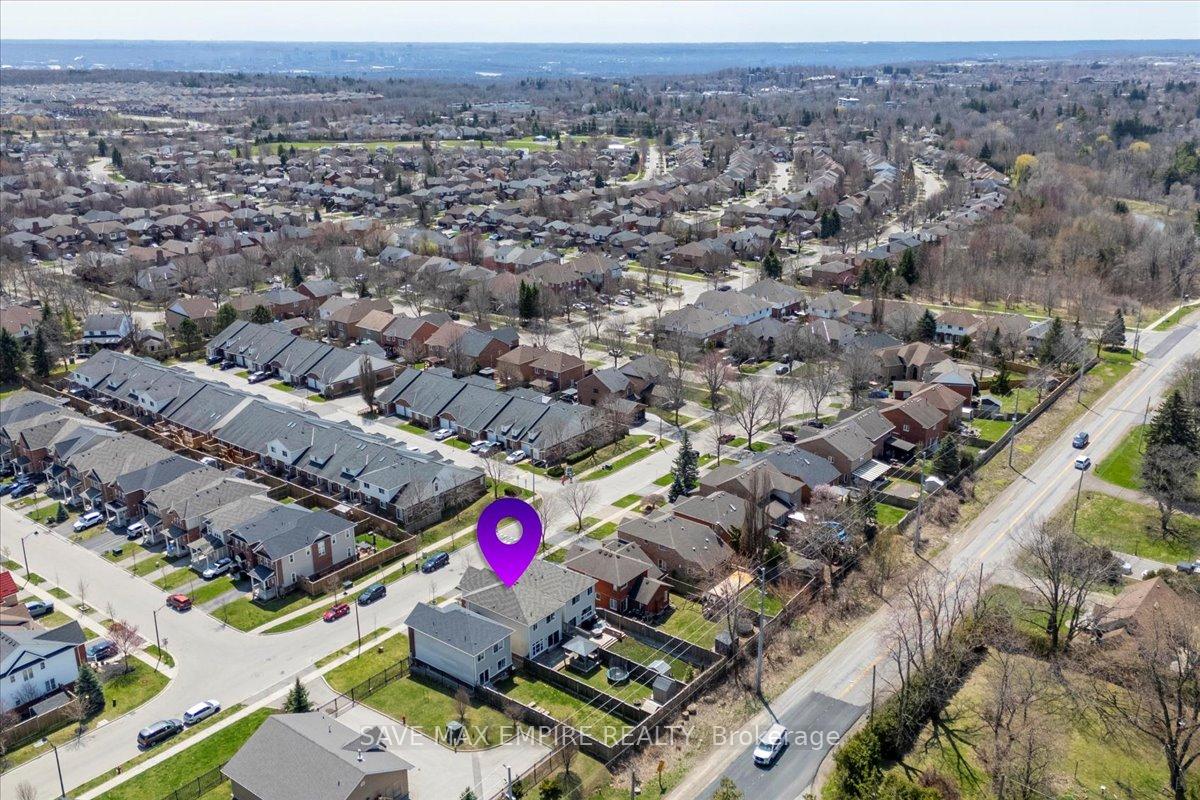 Photo 43 of 235 Fellowes Crescent, Hamilton, Waterdown — HOMEH