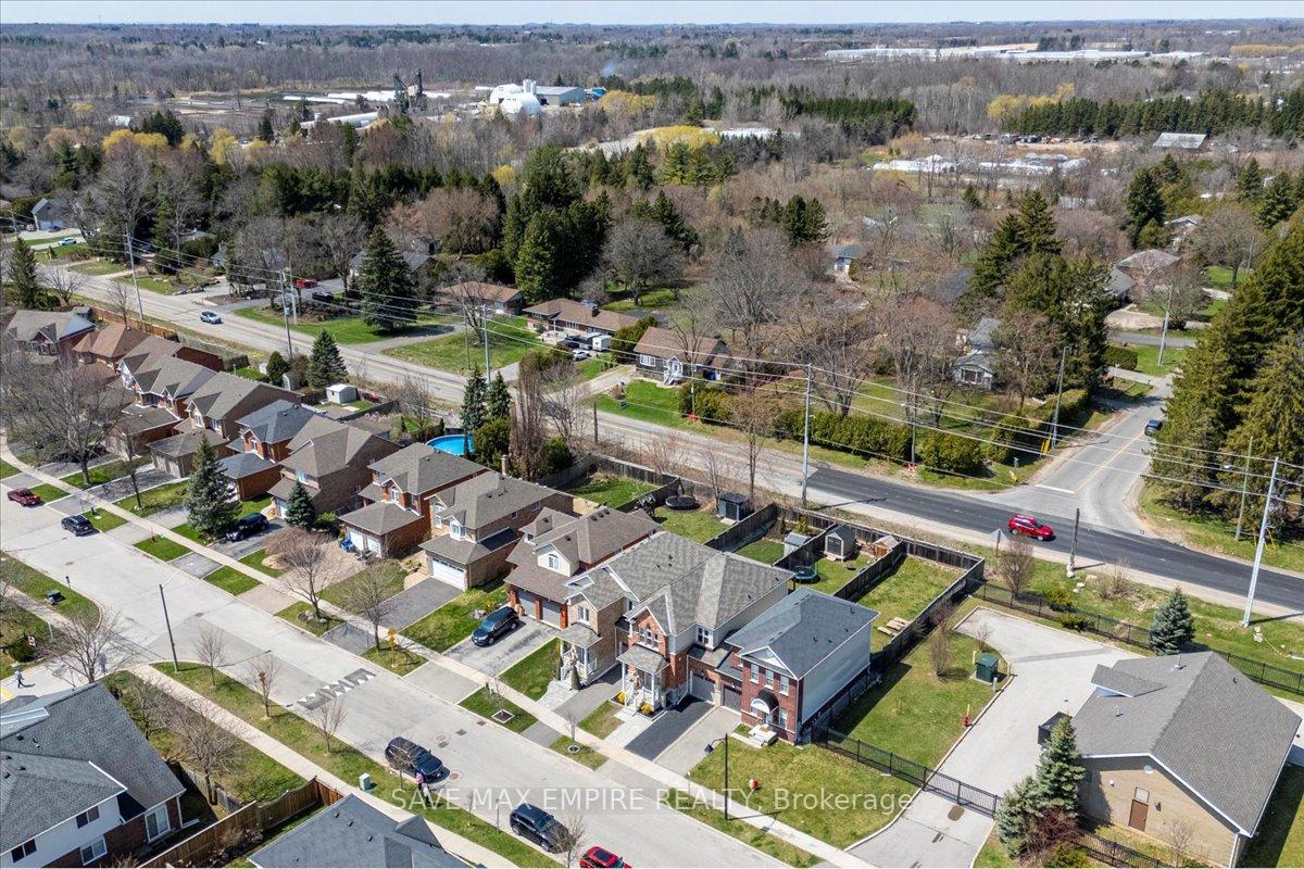 Photo 44 of 235 Fellowes Crescent, Hamilton, Waterdown — HOMEH