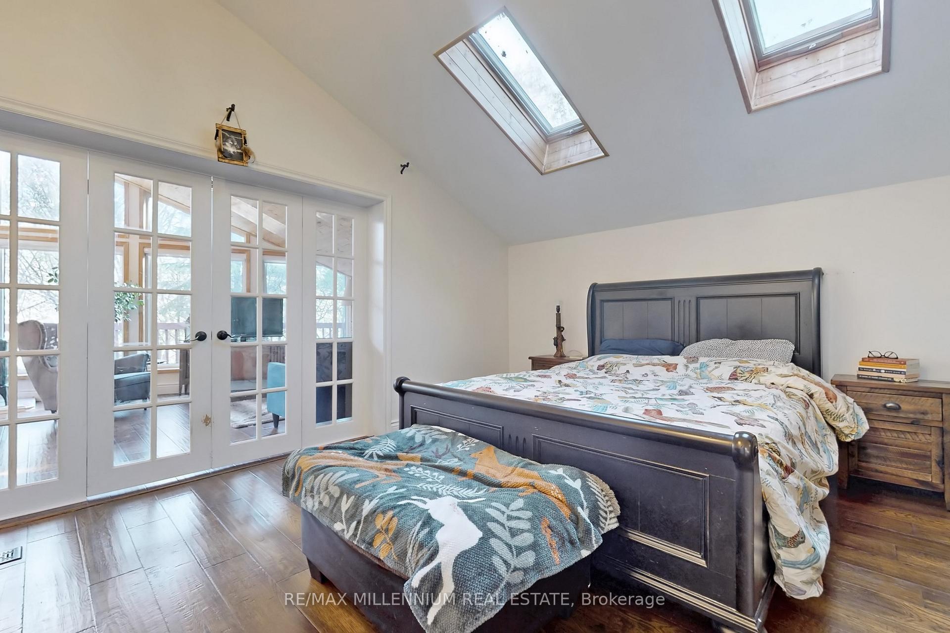 Photo 23 of 38 Northfield Road, Scarborough, Woburn — HOMEH