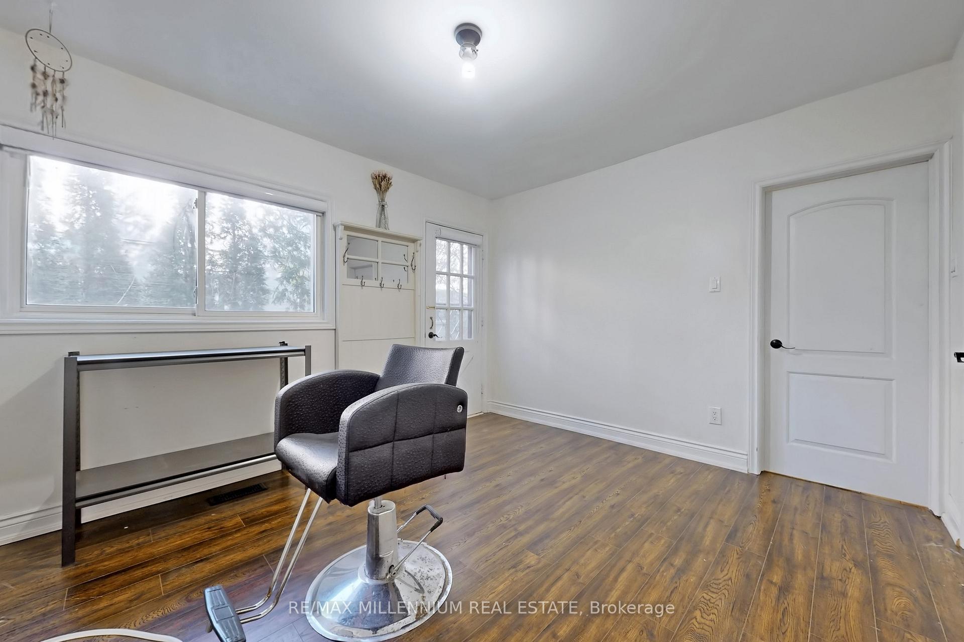 Photo 40 of 38 Northfield Road, Scarborough, Woburn — HOMEH