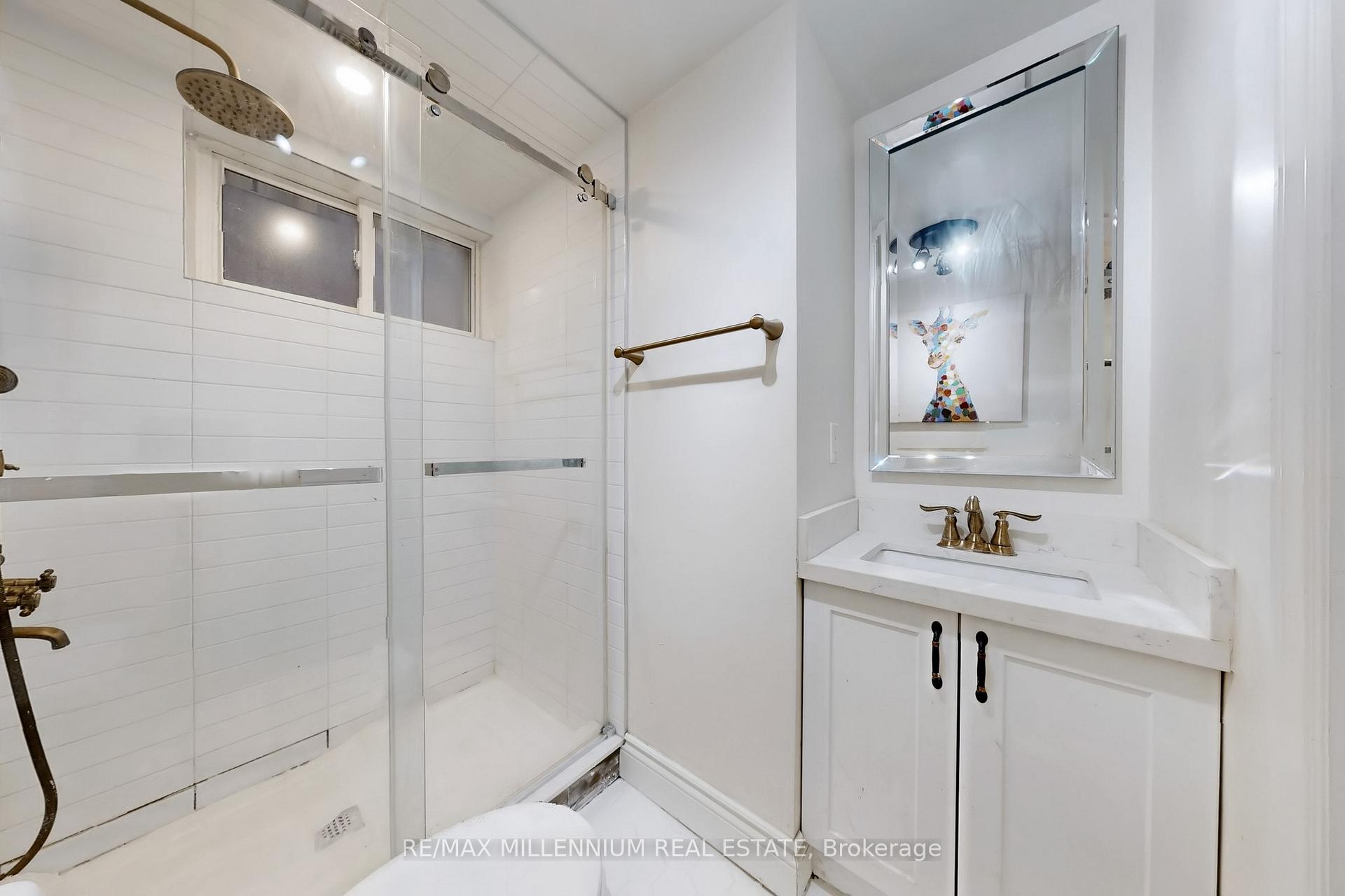 Photo 28 of 38 Northfield Road, Scarborough, Woburn — HOMEH