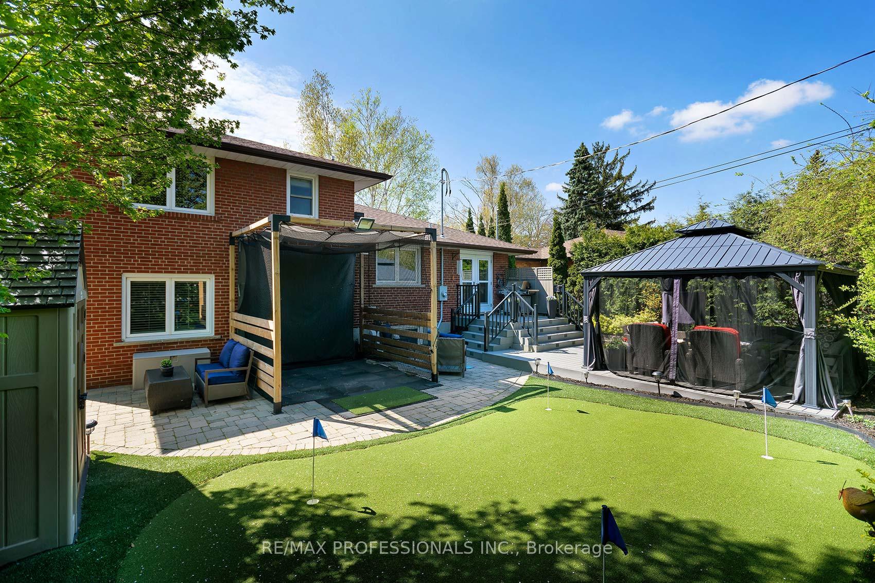 Photo 32 of 6 Laurelwood Crescent, Etobicoke, Kingsview Village-The Westway — HOMEH