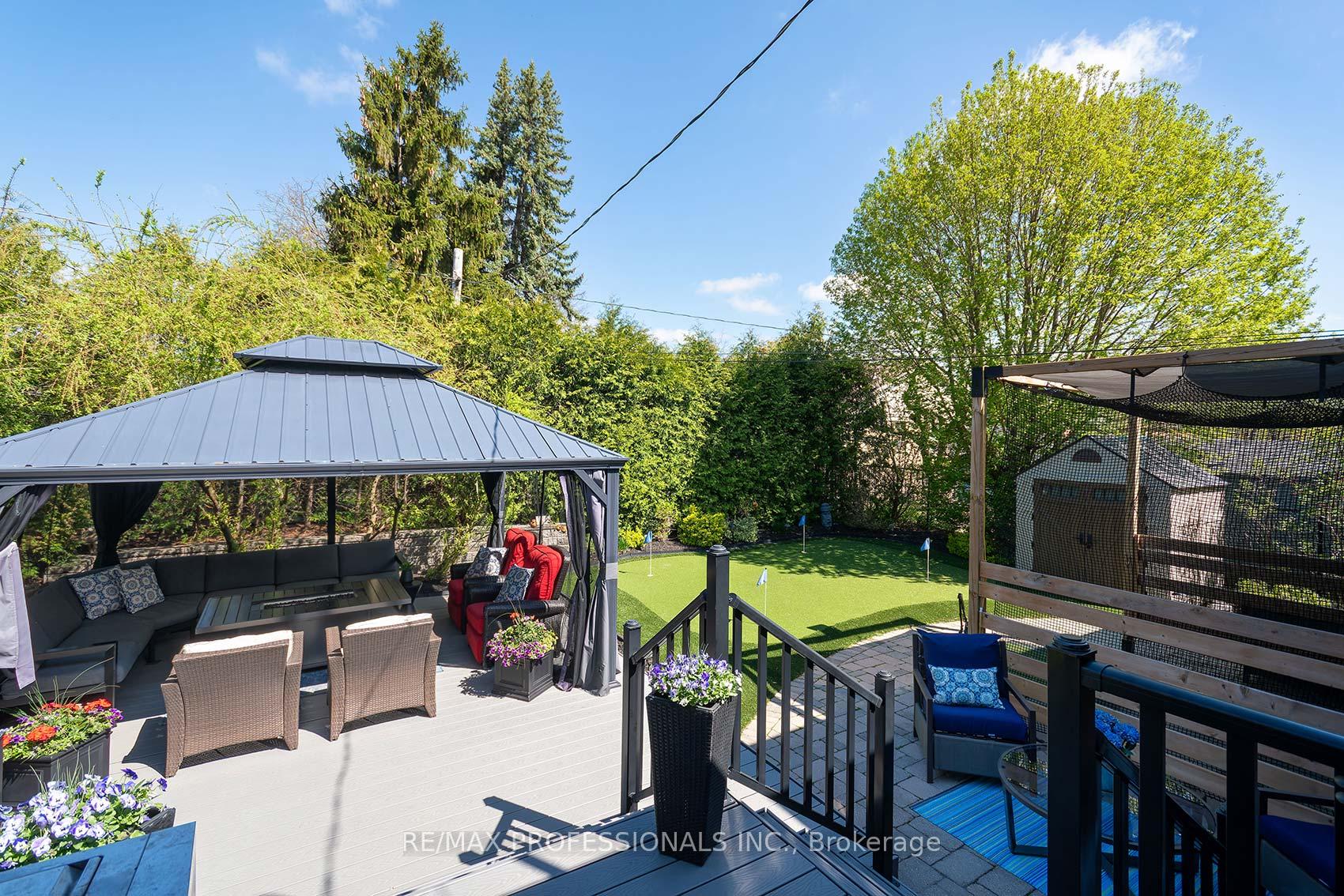 Photo 29 of 6 Laurelwood Crescent, Etobicoke, Kingsview Village-The Westway — HOMEH