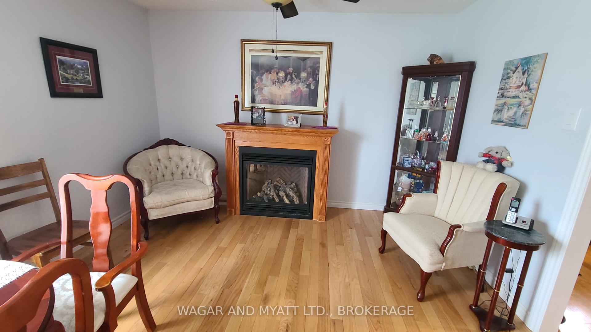 Photo 3 of 184 Brant Street, Deseronto, Deseronto (Town) — HOMEH