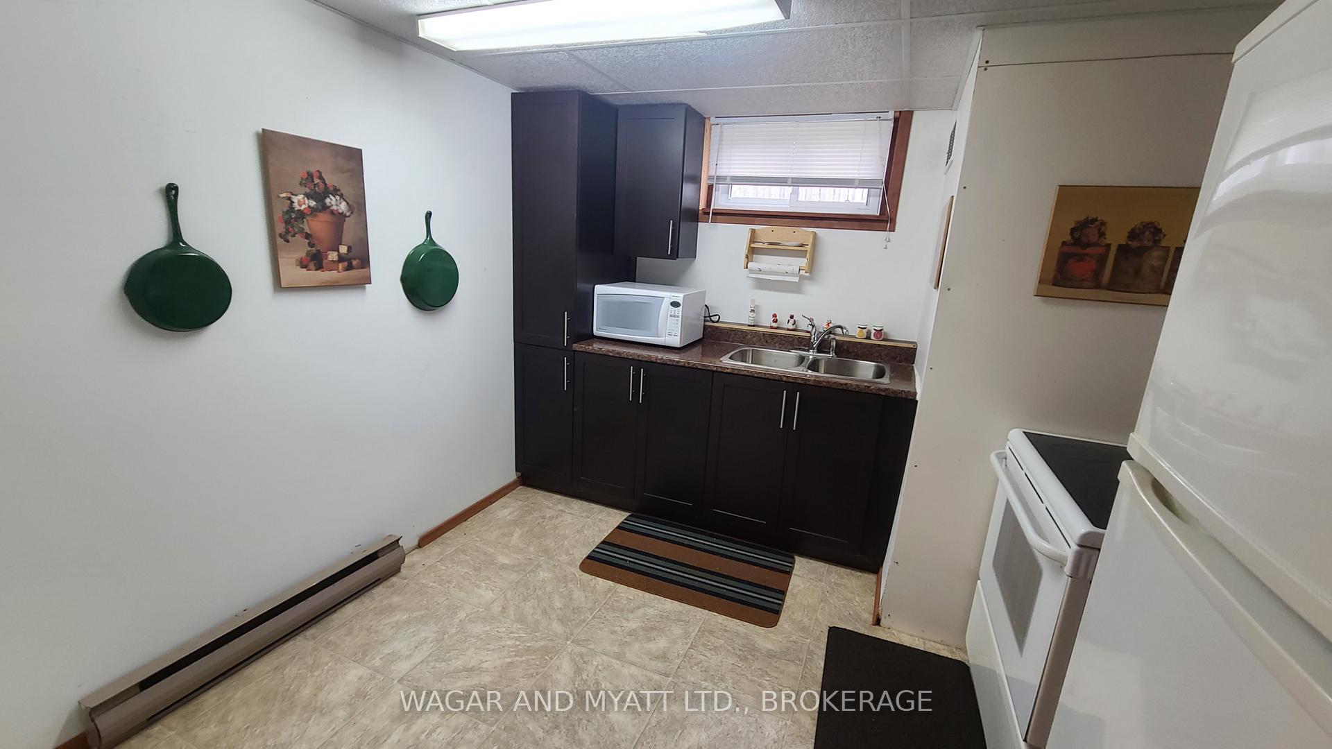 Photo 6 of 184 Brant Street, Deseronto, Deseronto (Town) — HOMEH