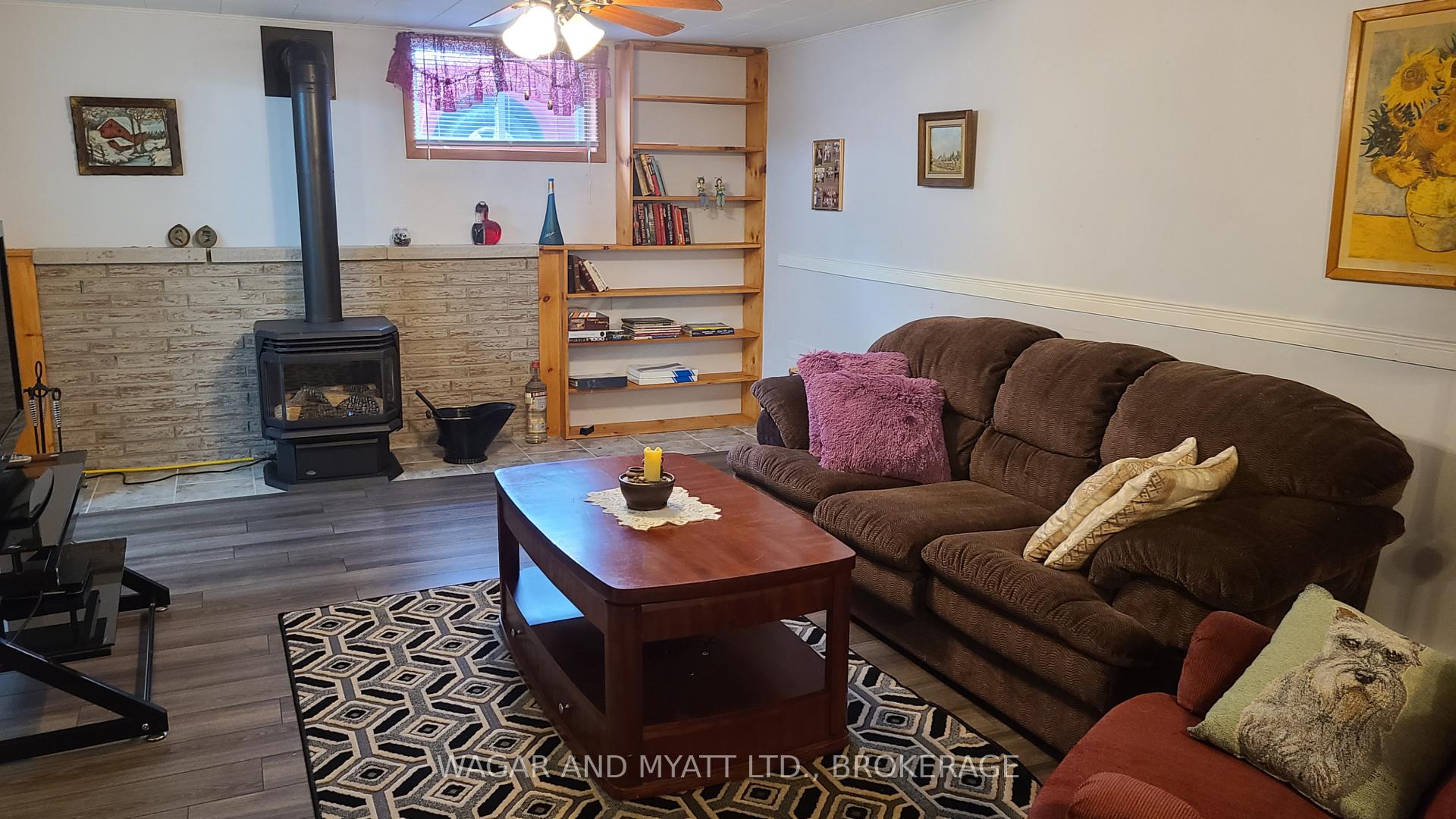 Photo 28 of 184 Brant Street, Deseronto, Deseronto (Town) — HOMEH