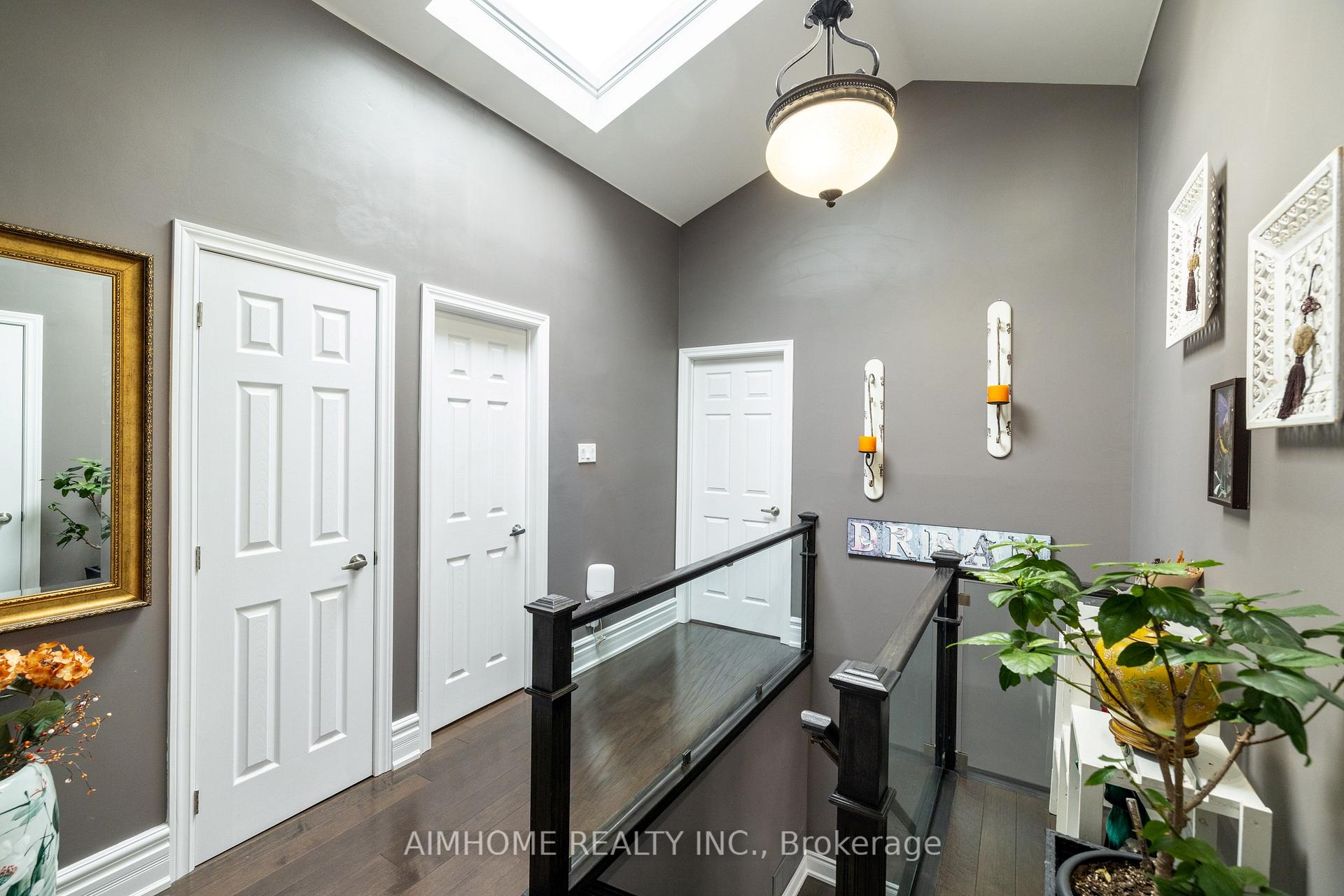 Photo 14 of 83 Emmeloord Crescent, Markham, Unionville — HOMEH