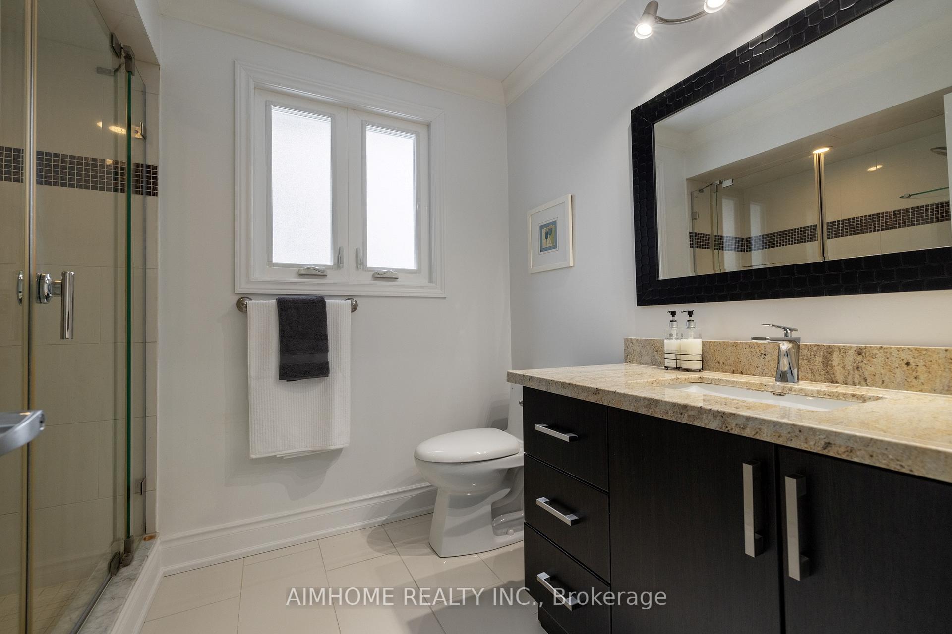 Photo 33 of 83 Emmeloord Crescent, Markham, Unionville — HOMEH