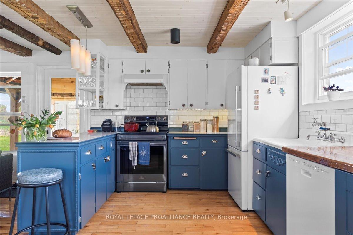 Photo 5 of 179 Sweet Road, Stirling-Rawdon — HOMEH