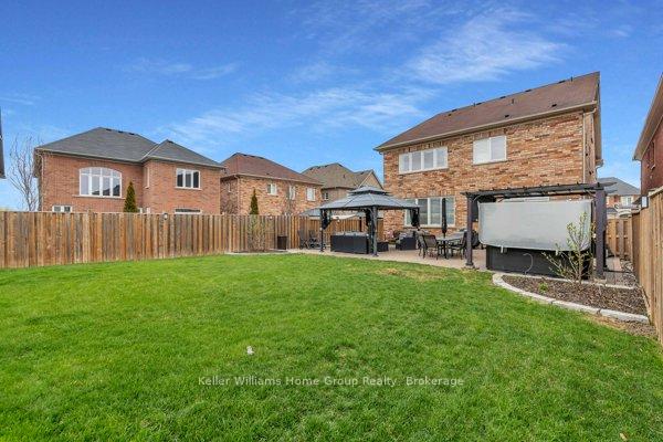 Photo 40 of 24 Butson Crescent, Clarington, Bowmanville — HOMEH