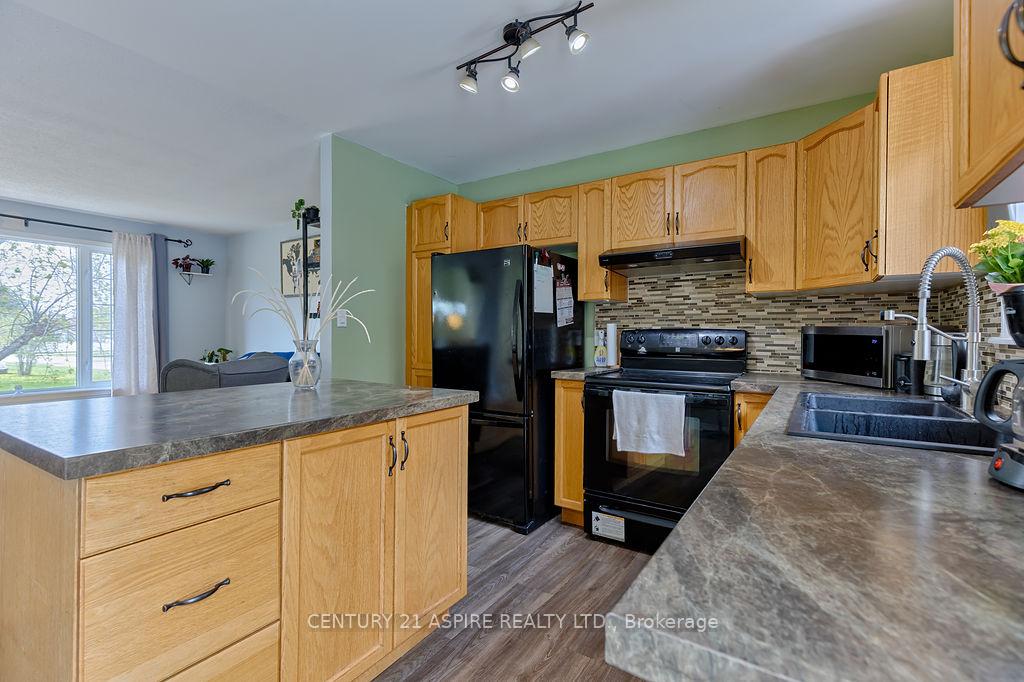 Photo 10 of 2 Sammy Drive, Petawawa — HOMEH