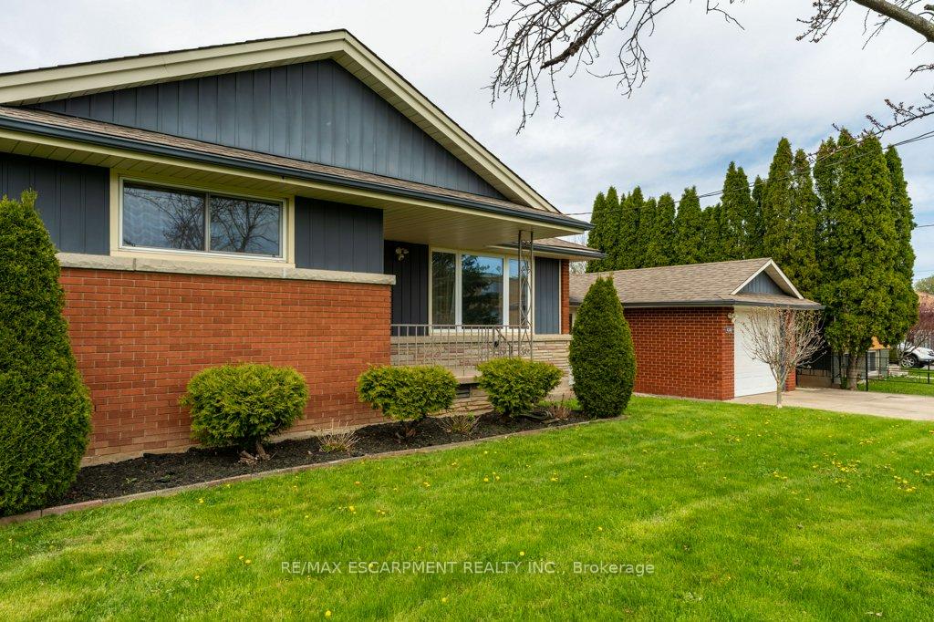 Photo 9 of 4386 Jackson Street, Lincoln, Beamsville — HOMEH