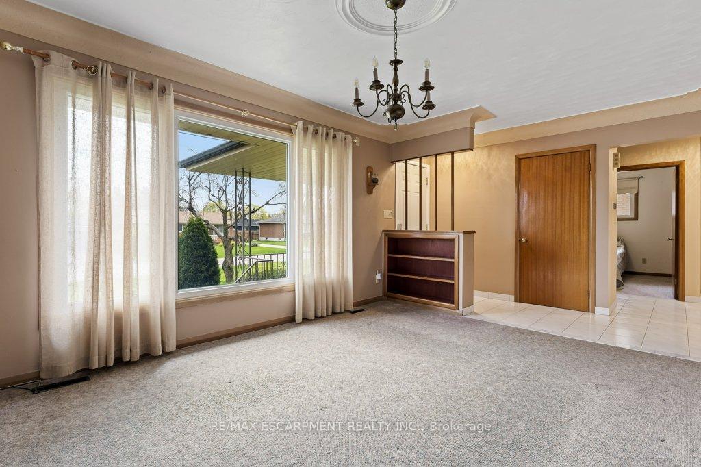 Photo 14 of 4386 Jackson Street, Lincoln, Beamsville — HOMEH