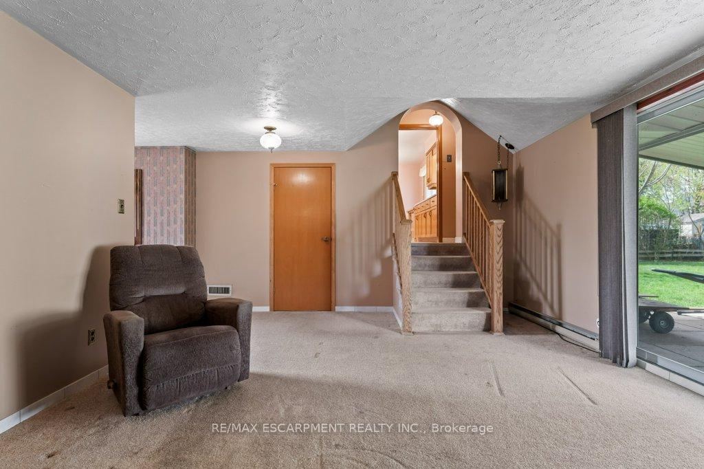 Photo 27 of 4386 Jackson Street, Lincoln, Beamsville — HOMEH