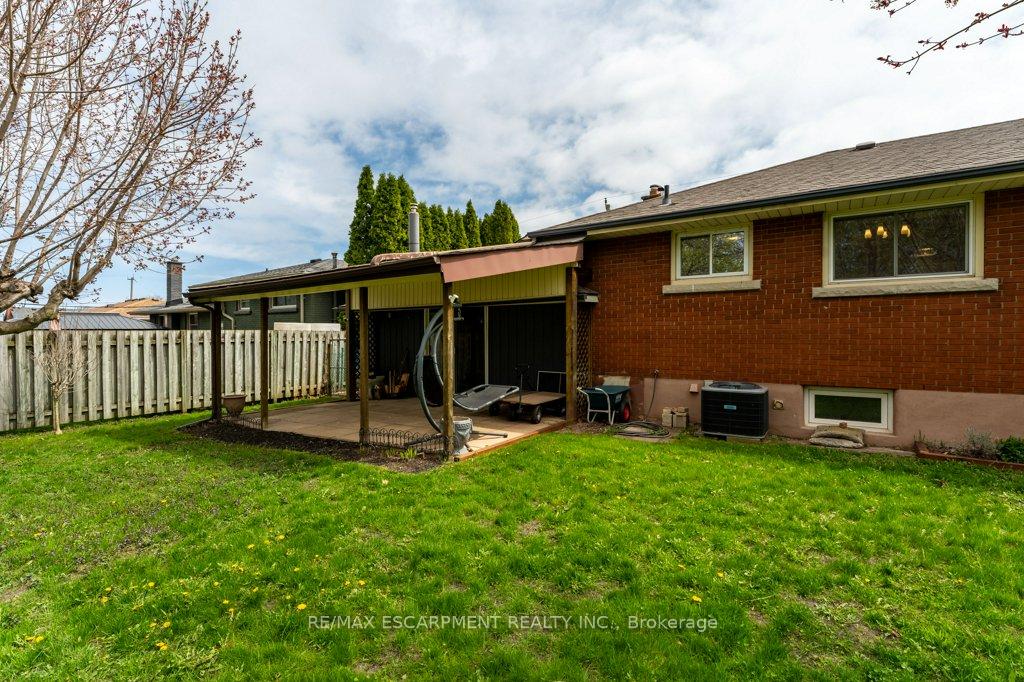 Photo 42 of 4386 Jackson Street, Lincoln, Beamsville — HOMEH