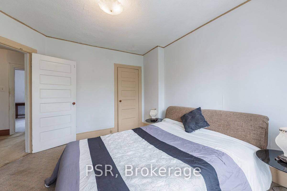 Photo 16 of 212 Brock Avenue, Toronto, Little Portugal — HOMEH