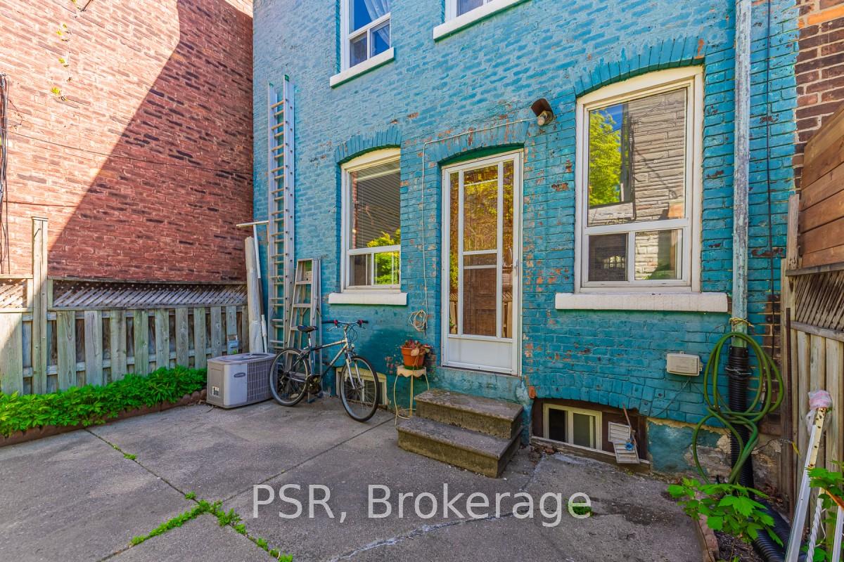 Photo 32 of 212 Brock Avenue, Toronto, Little Portugal — HOMEH