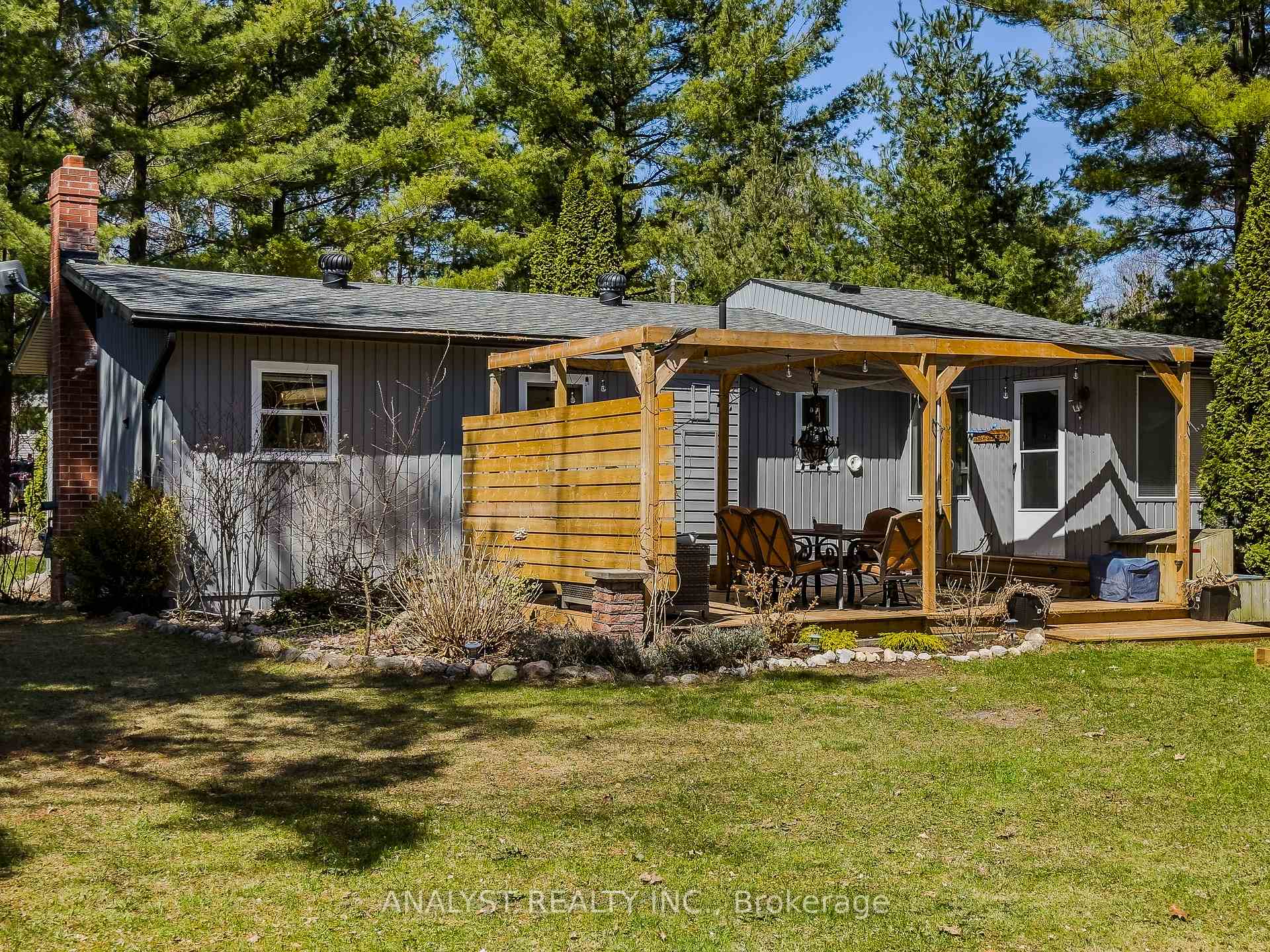 Photo 27 of 37 Lindale Avenue, Tiny, Lafontaine — HOMEH