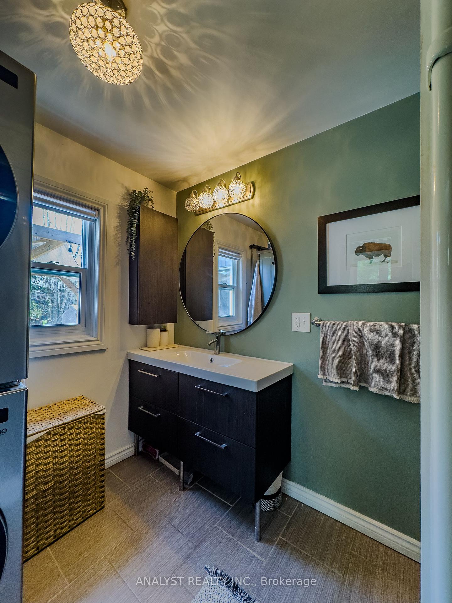 Photo 30 of 37 Lindale Avenue, Tiny, Lafontaine — HOMEH