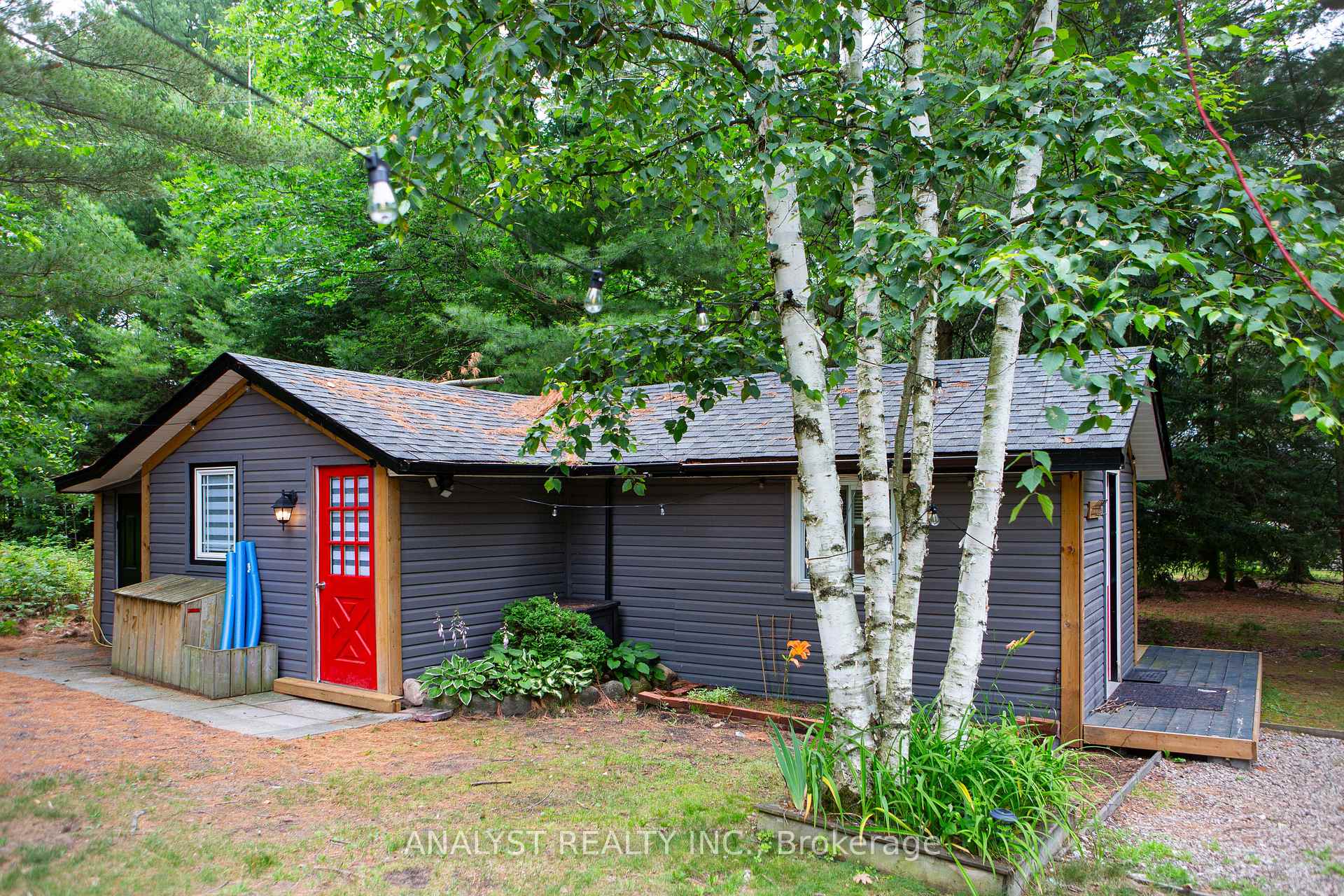 Photo 33 of 37 Lindale Avenue, Tiny, Lafontaine — HOMEH