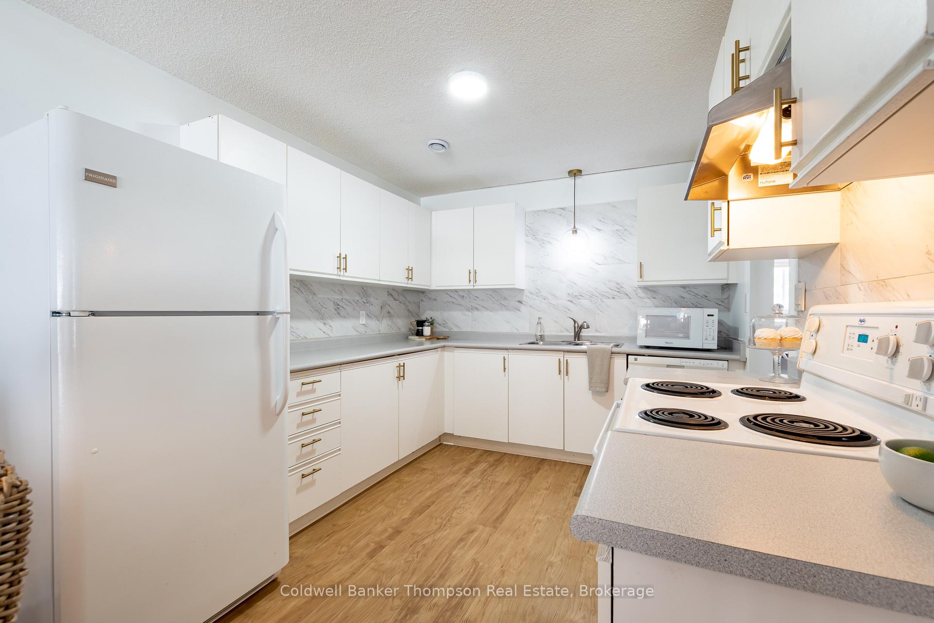 Photo 12 of 14 Pinecone Drive, Bracebridge, Monck (Bracebridge) — HOMEH
