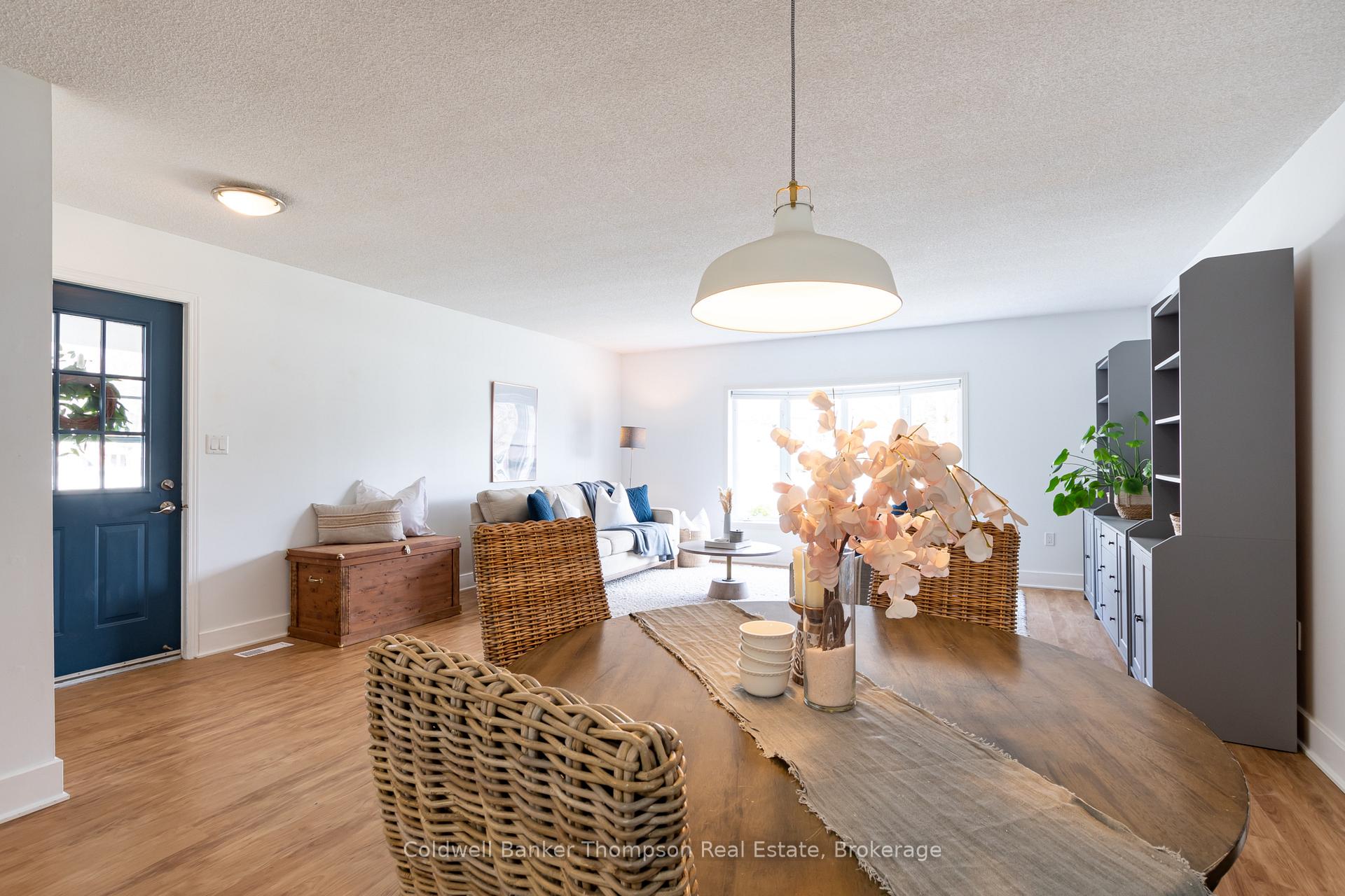 Photo 10 of 14 Pinecone Drive, Bracebridge, Monck (Bracebridge) — HOMEH