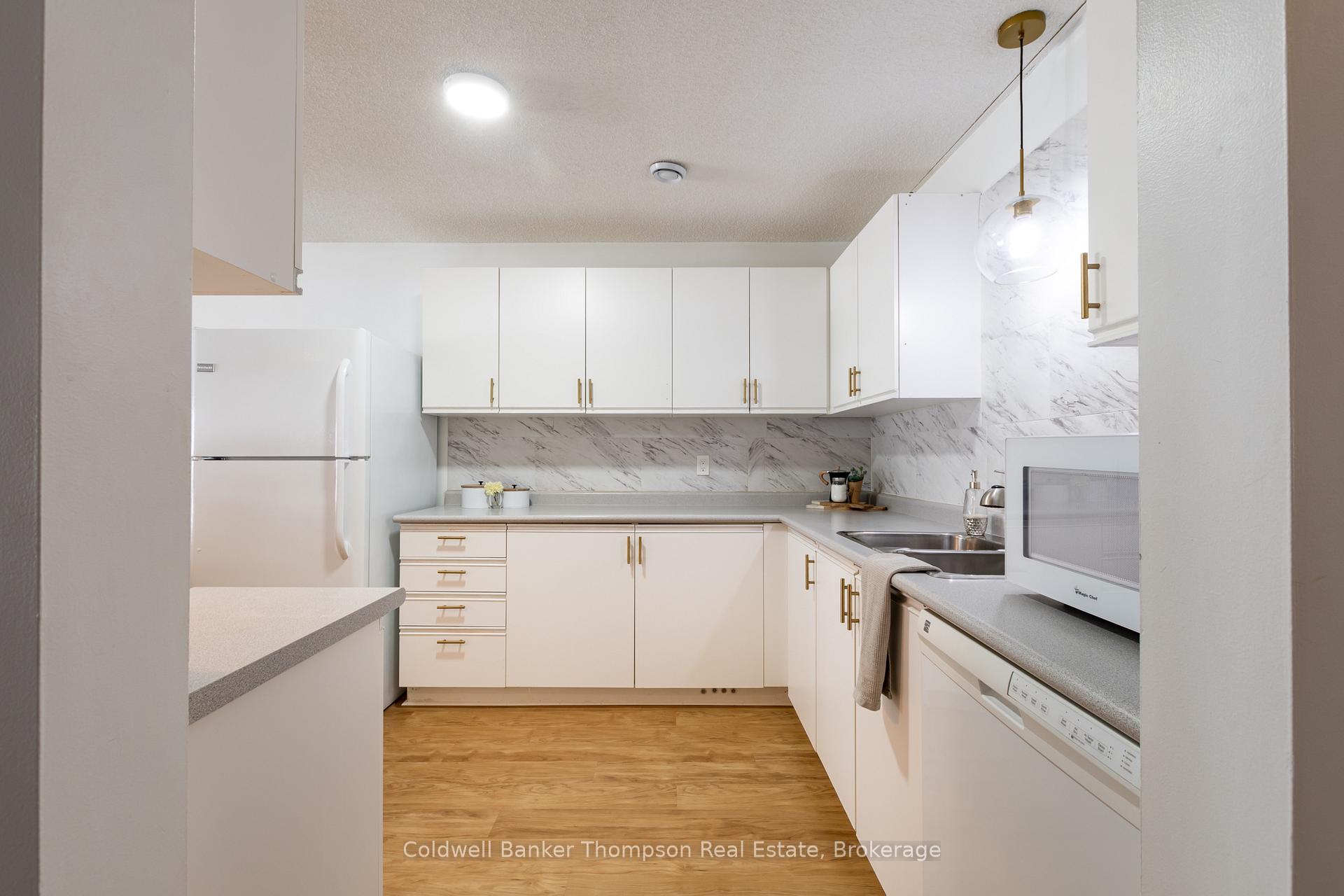 Photo 15 of 14 Pinecone Drive, Bracebridge, Monck (Bracebridge) — HOMEH