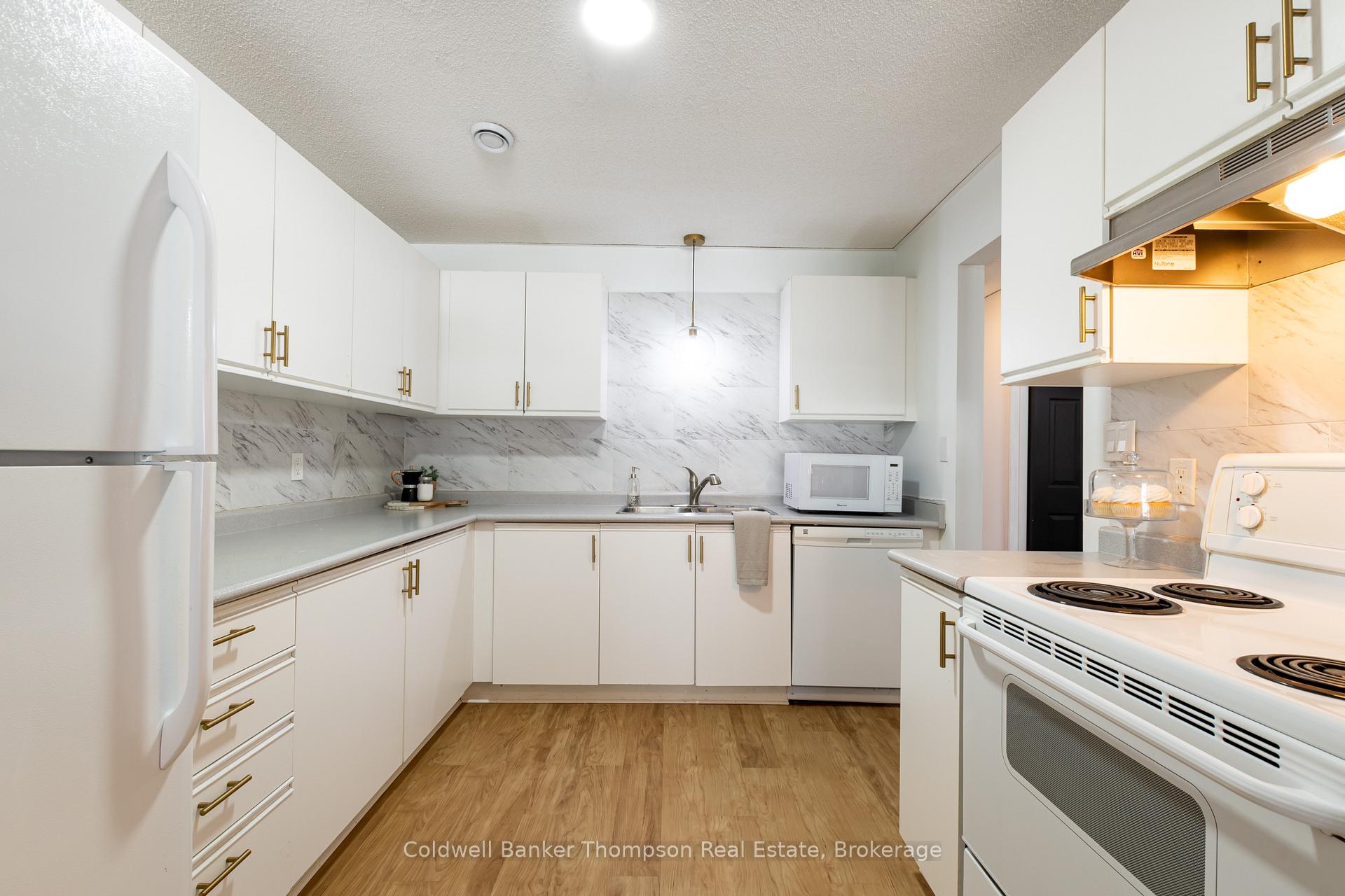 Photo 13 of 14 Pinecone Drive, Bracebridge, Monck (Bracebridge) — HOMEH