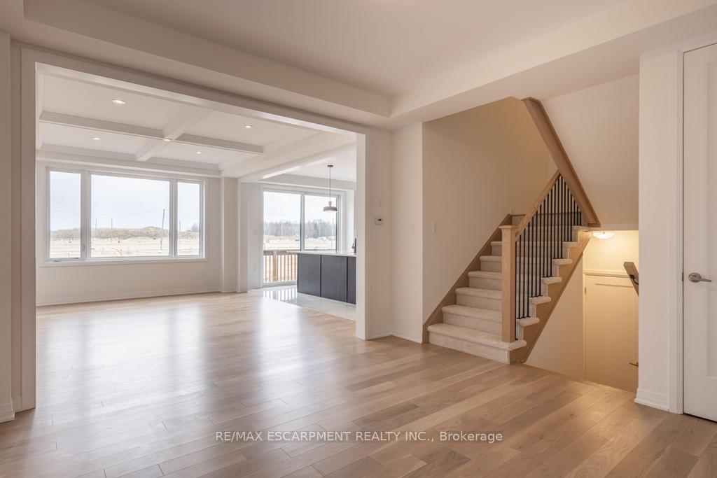 Photo 10 of 19 Blain Drive, Hamilton, Binbrook — HOMEH