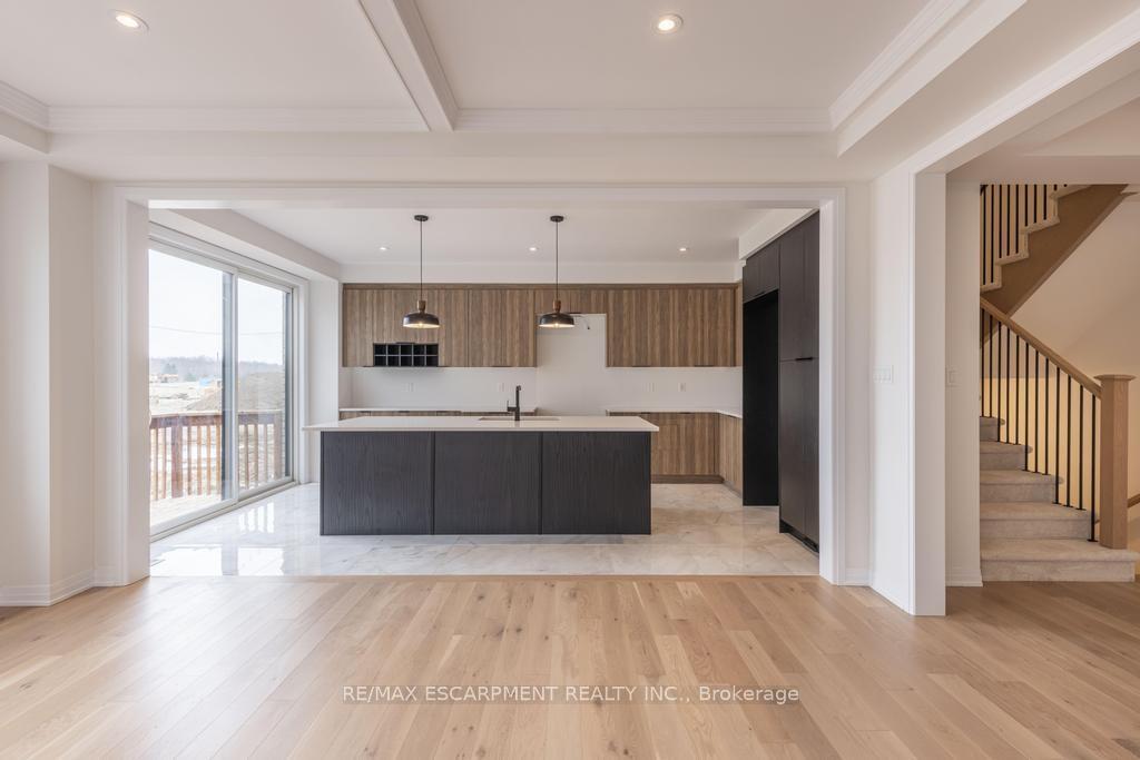 Photo 24 of 19 Blain Drive, Hamilton, Binbrook — HOMEH