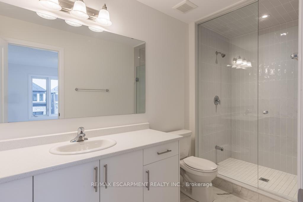 Photo 31 of 19 Blain Drive, Hamilton, Binbrook — HOMEH