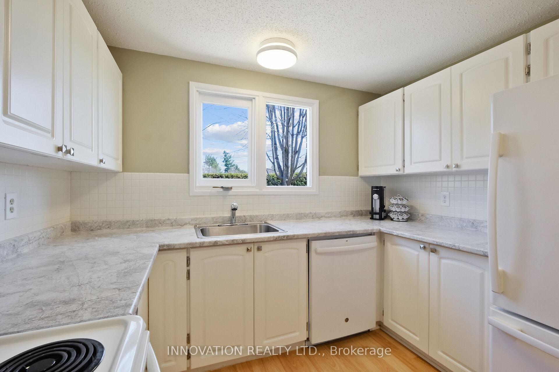 Photo 28 of 12 Selwyn Crescent, Ottawa, Kanata - Beaverbrook — HOMEH