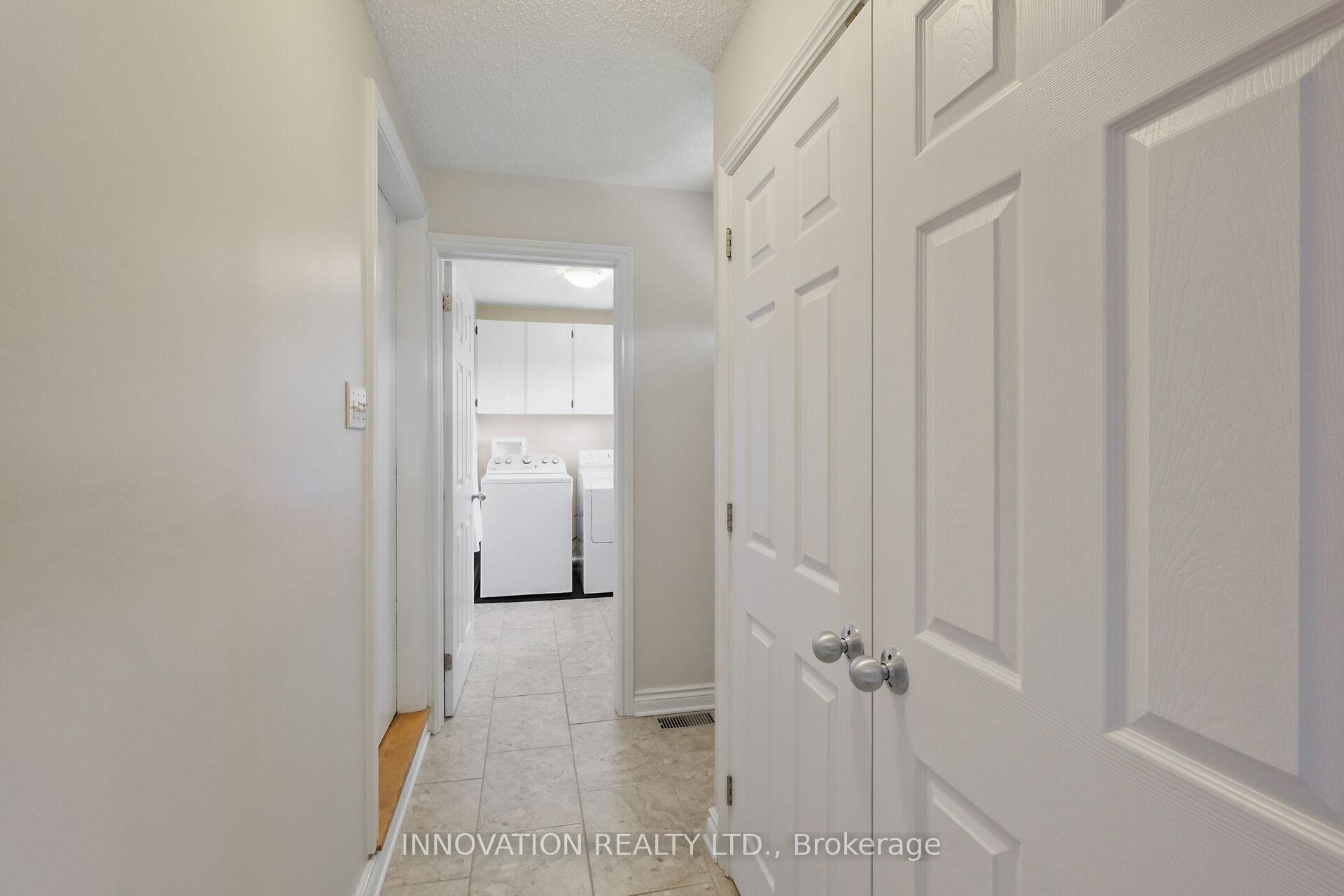 Photo 5 of 12 Selwyn Crescent, Ottawa, Kanata - Beaverbrook — HOMEH