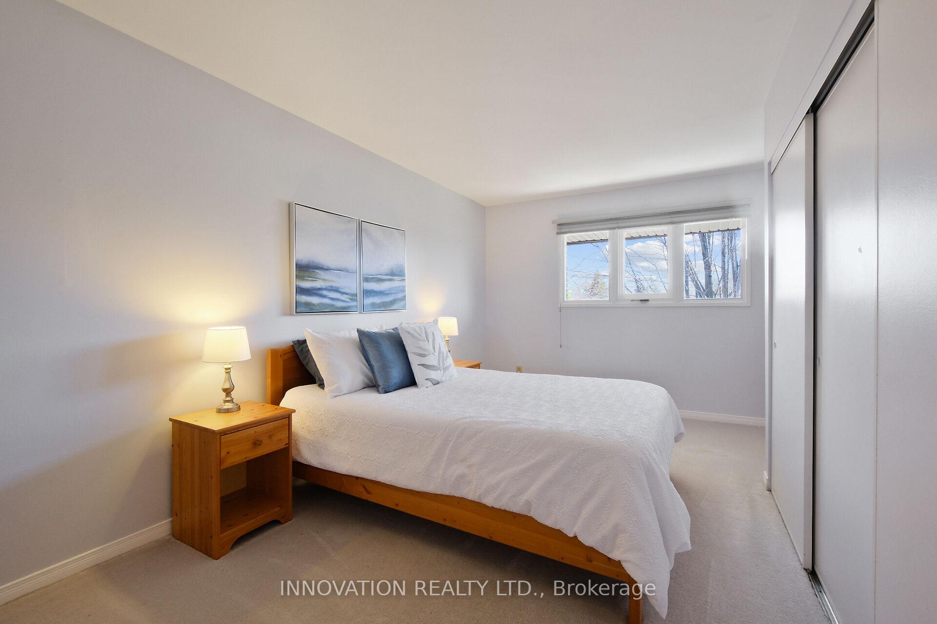 Photo 9 of 12 Selwyn Crescent, Ottawa, Kanata - Beaverbrook — HOMEH