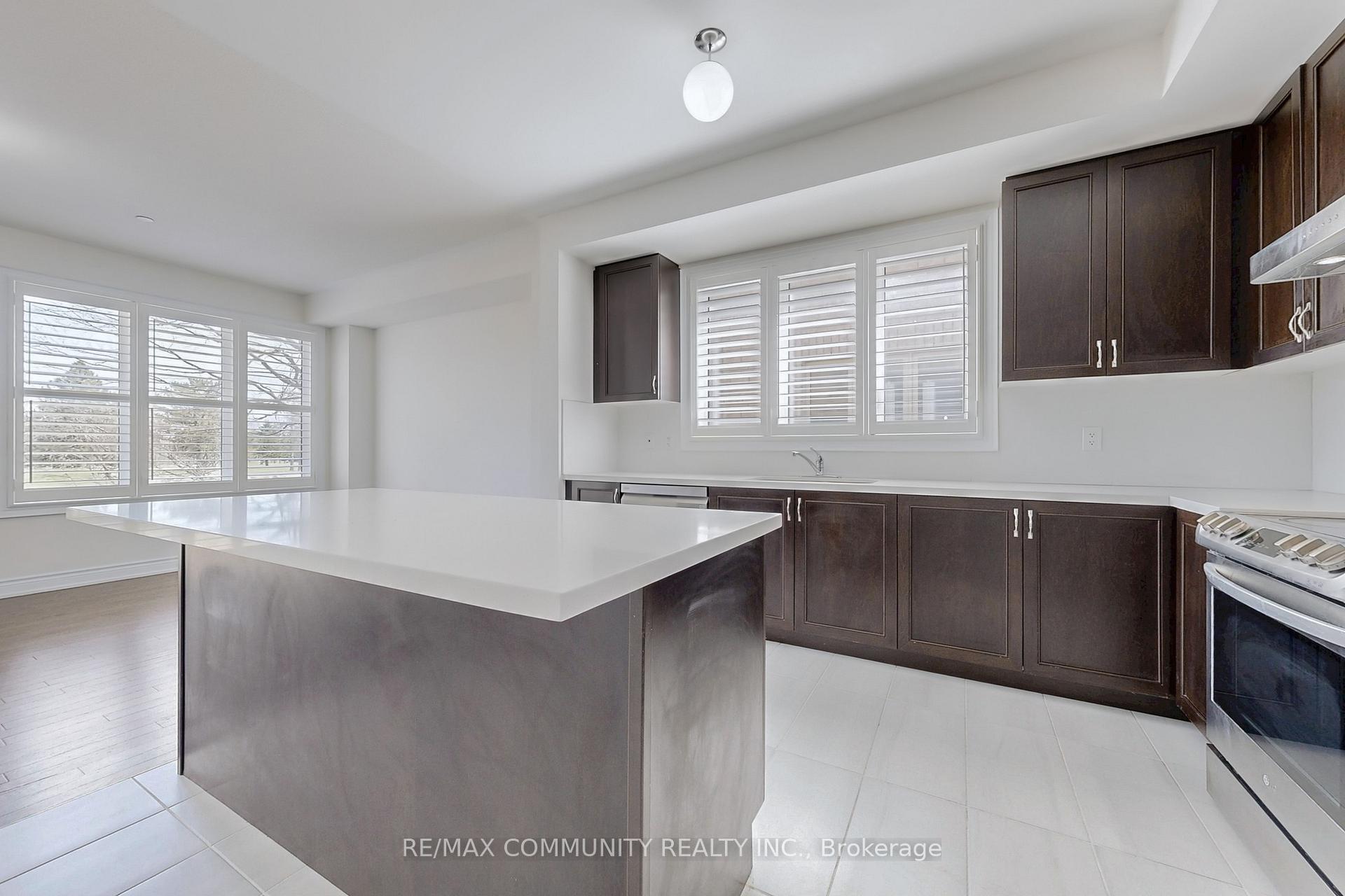 Photo 15 of 33 Erintol Way, Markham, Cedarwood — HOMEH
