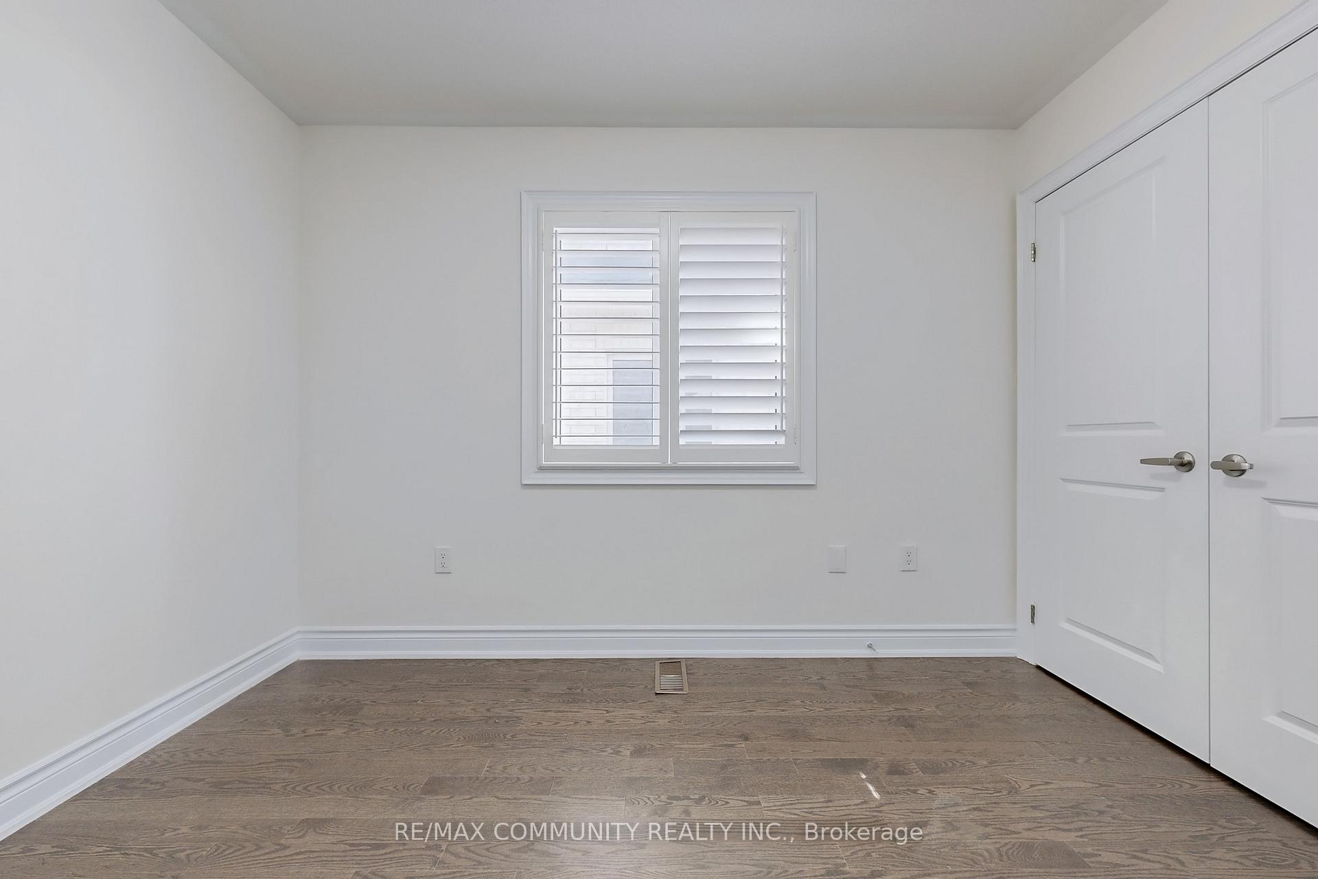 Photo 22 of 33 Erintol Way, Markham, Cedarwood — HOMEH