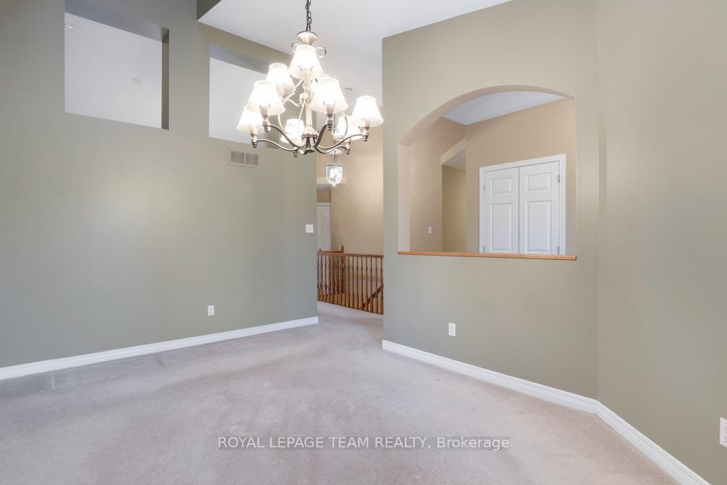 Photo 8 of 4286 Green Gables Lane, Ottawa, Riverside South/Gloucester Glen — HOMEH