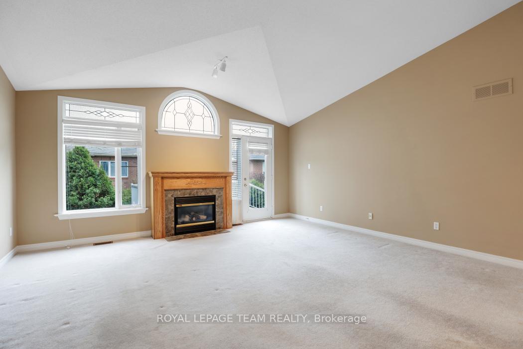 Photo 22 of 4286 Green Gables Lane, Ottawa, Riverside South/Gloucester Glen — HOMEH