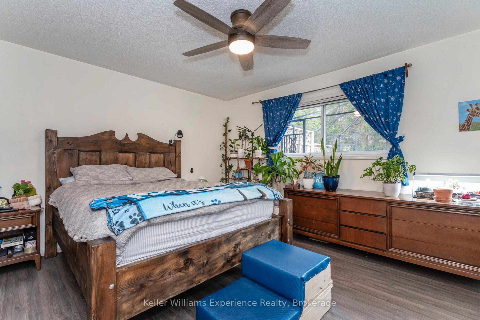 Photo 3 of 50 Leo Boulevard, Wasaga Beach — HOMEH