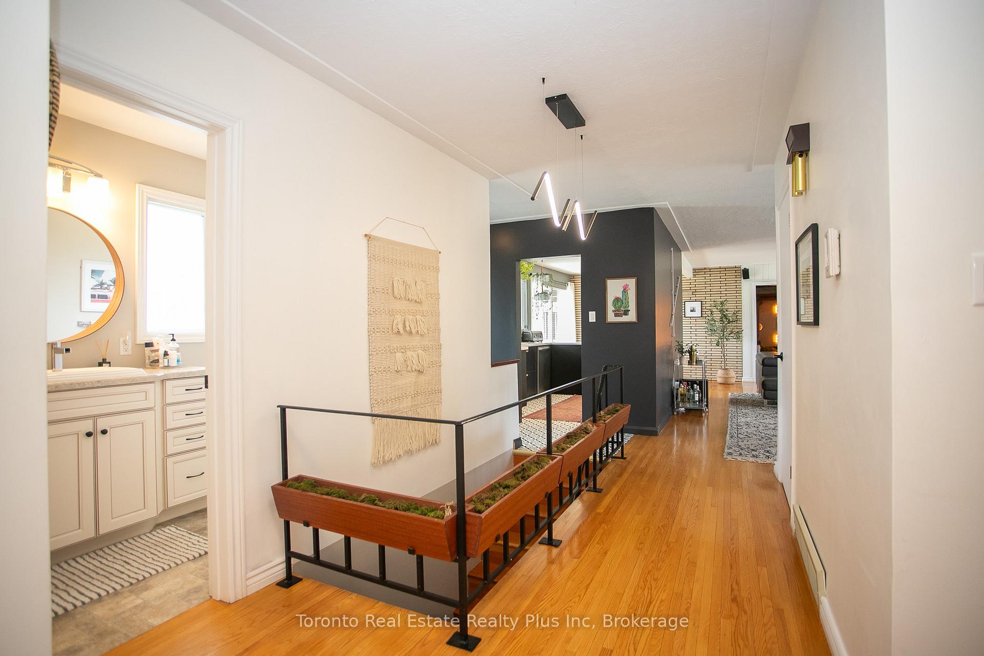 Photo 16 of 50 Tadcaster Place, Sault Ste Marie, West — HOMEH