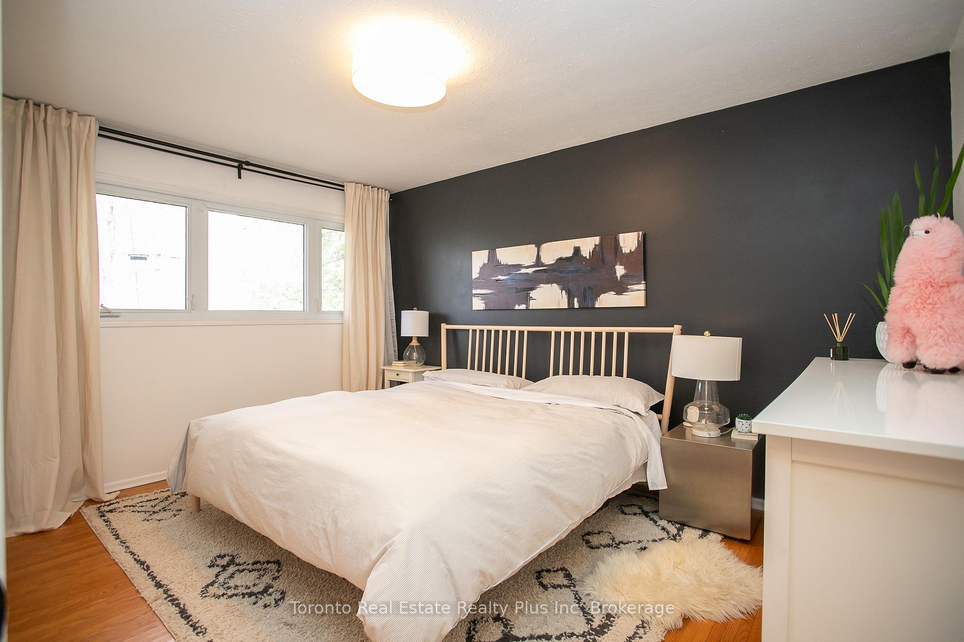 Photo 17 of 50 Tadcaster Place, Sault Ste Marie, West — HOMEH