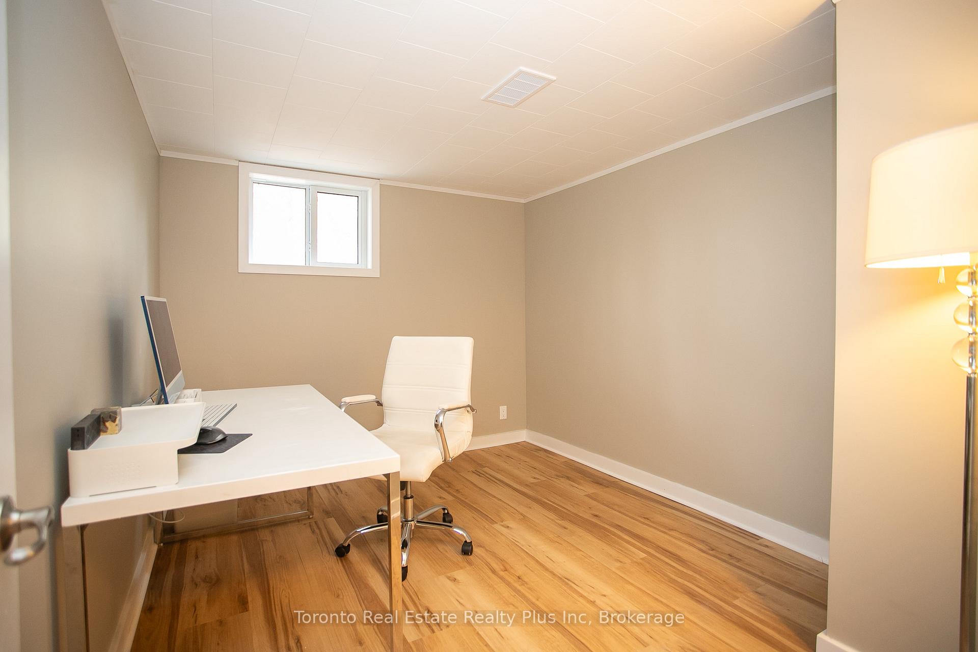 Photo 15 of 50 Tadcaster Place, Sault Ste Marie, West — HOMEH