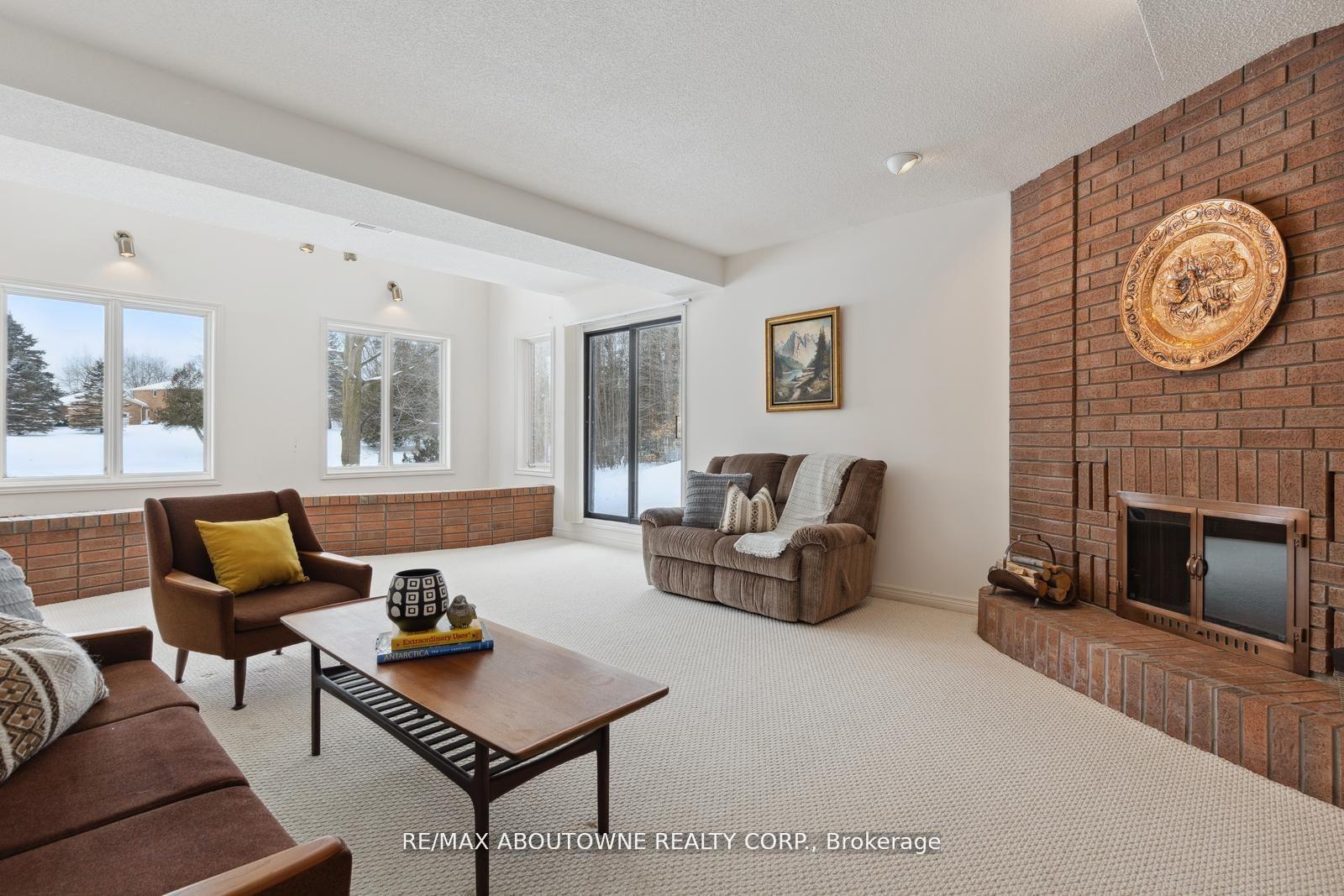Photo 24 of 22 Matson Drive, Caledon, Palgrave — HOMEH