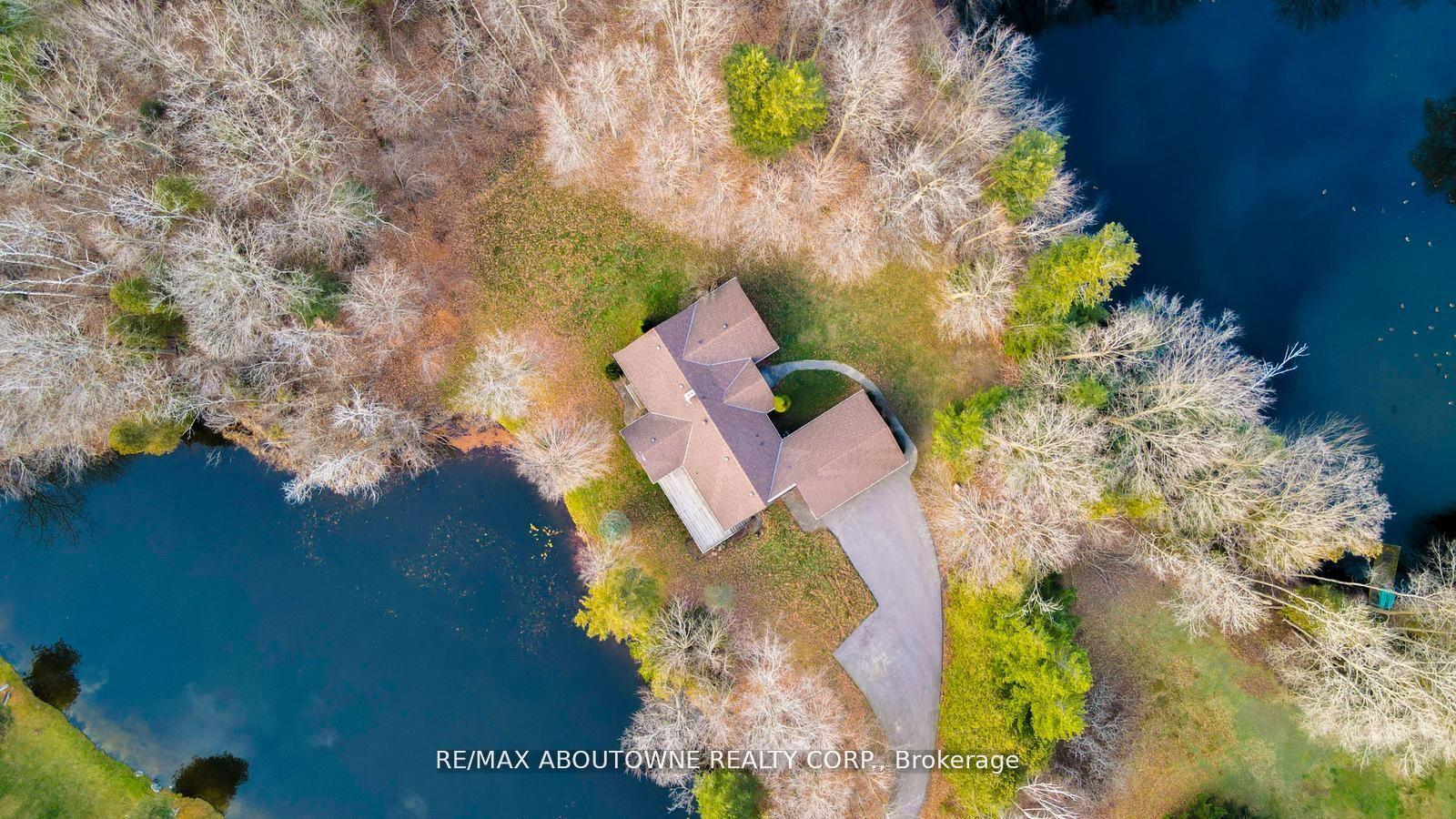 Photo 35 of 22 Matson Drive, Caledon, Palgrave — HOMEH
