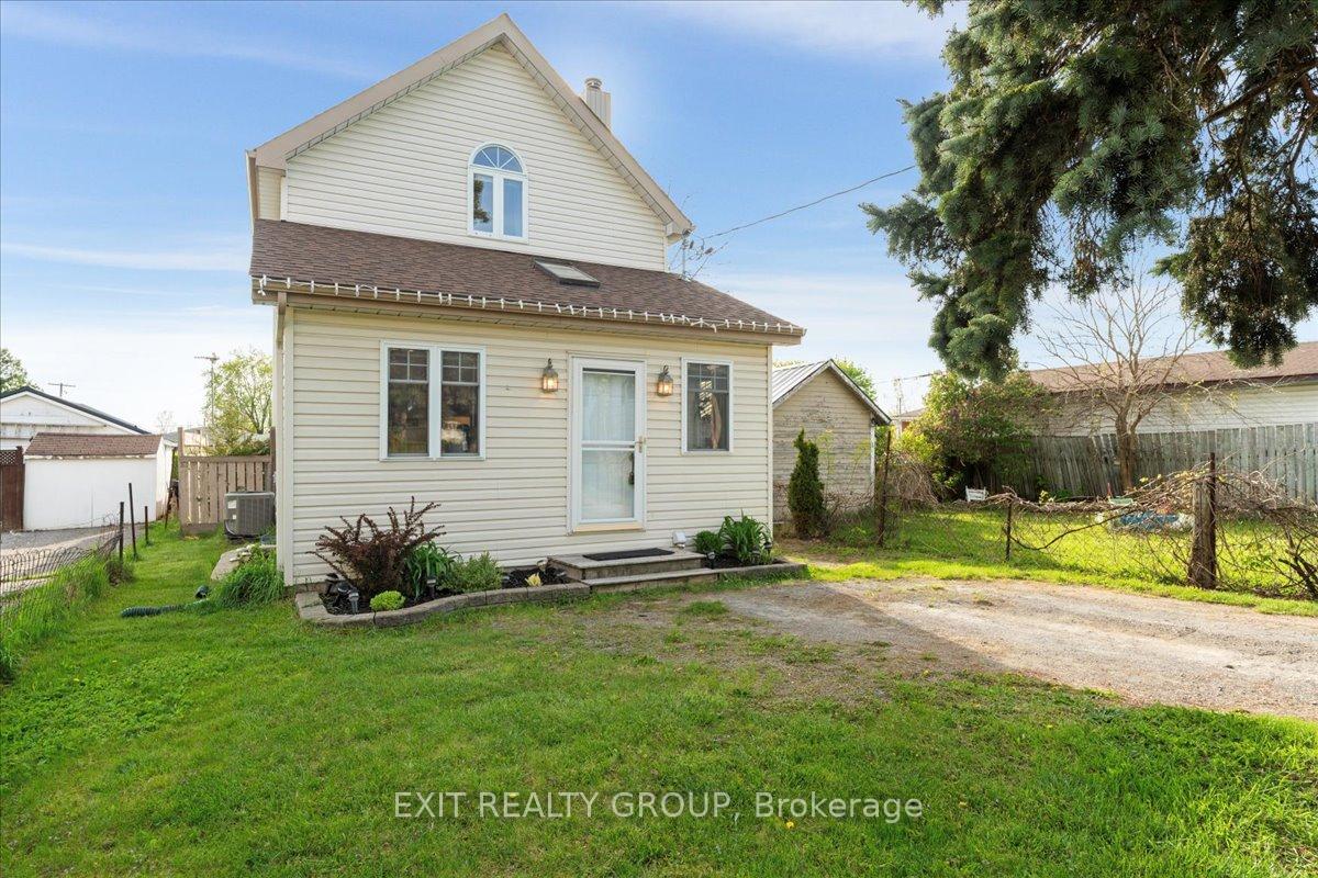 Photo 3 of 162 West Street, Quinte West, Murray Ward — HOMEH